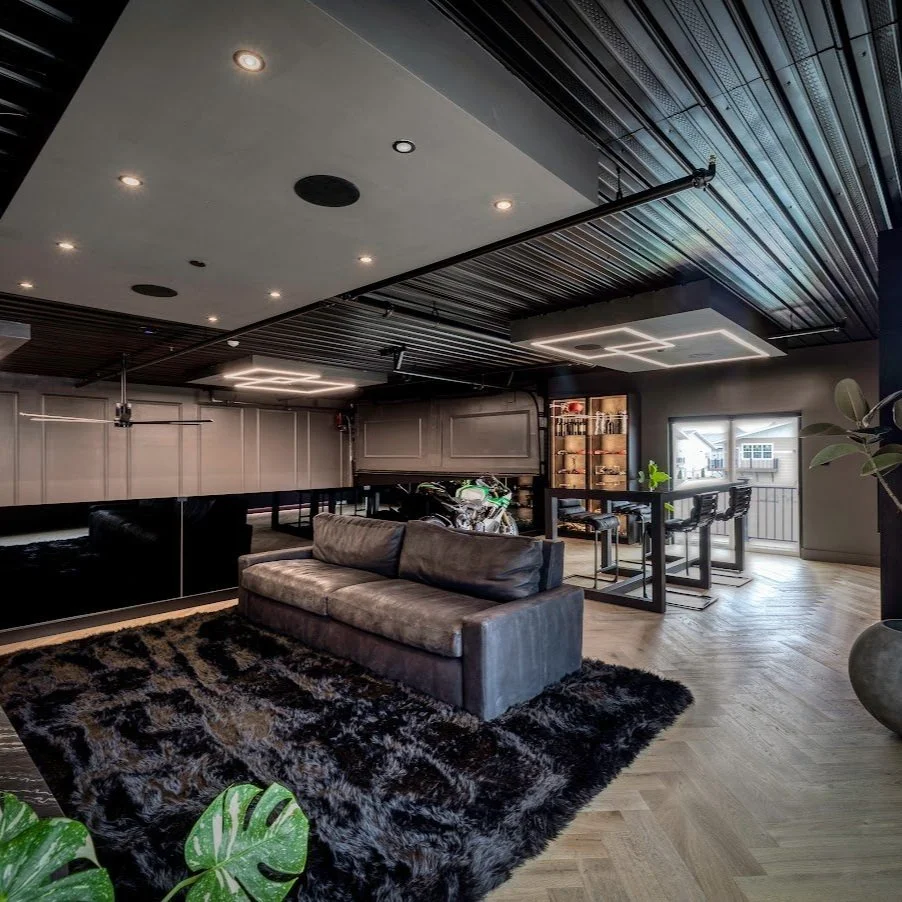 Escape, Just Minutes from Everything