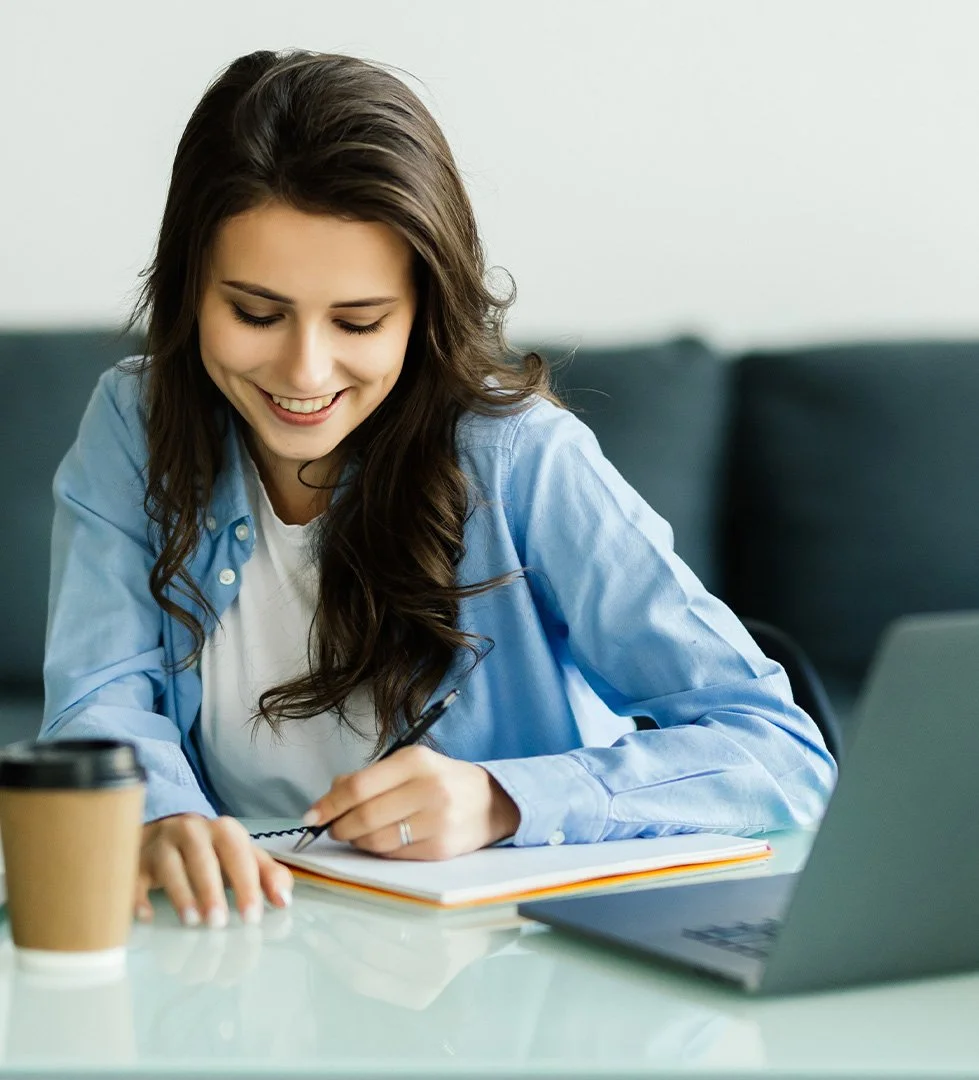 Speech-language pathologist preparing for an initial online speech therapy evaluation during a virtual session.