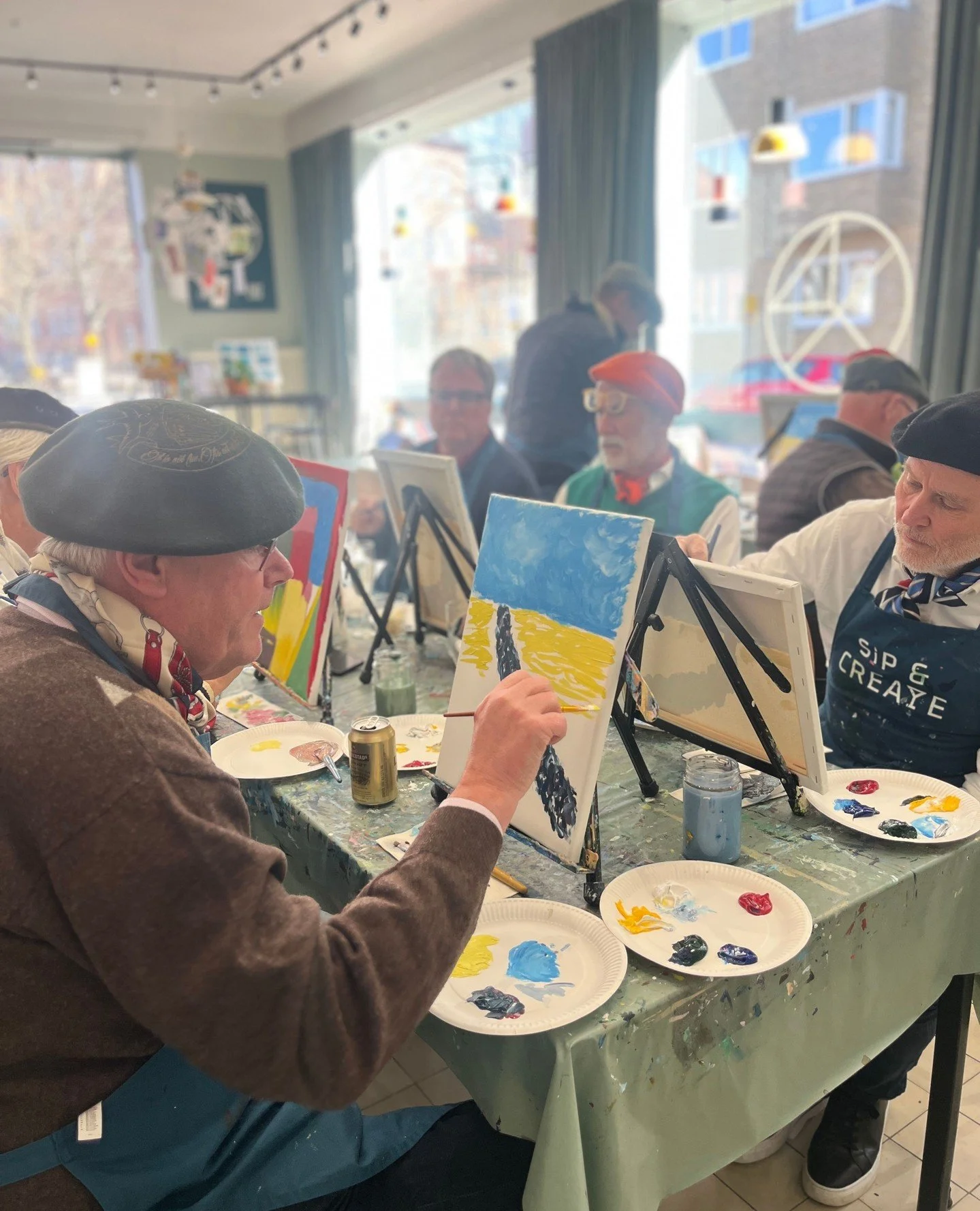 40 years of friendship 🧡 ⁠
⁠
#sipandcreatemalmo #paintingevent #artnight #sipandcreate #painting #sipandpaint #malmoart #artinmalmo #kickoff #teambuilding #paintparty #paintingparty #artlab #artlab19