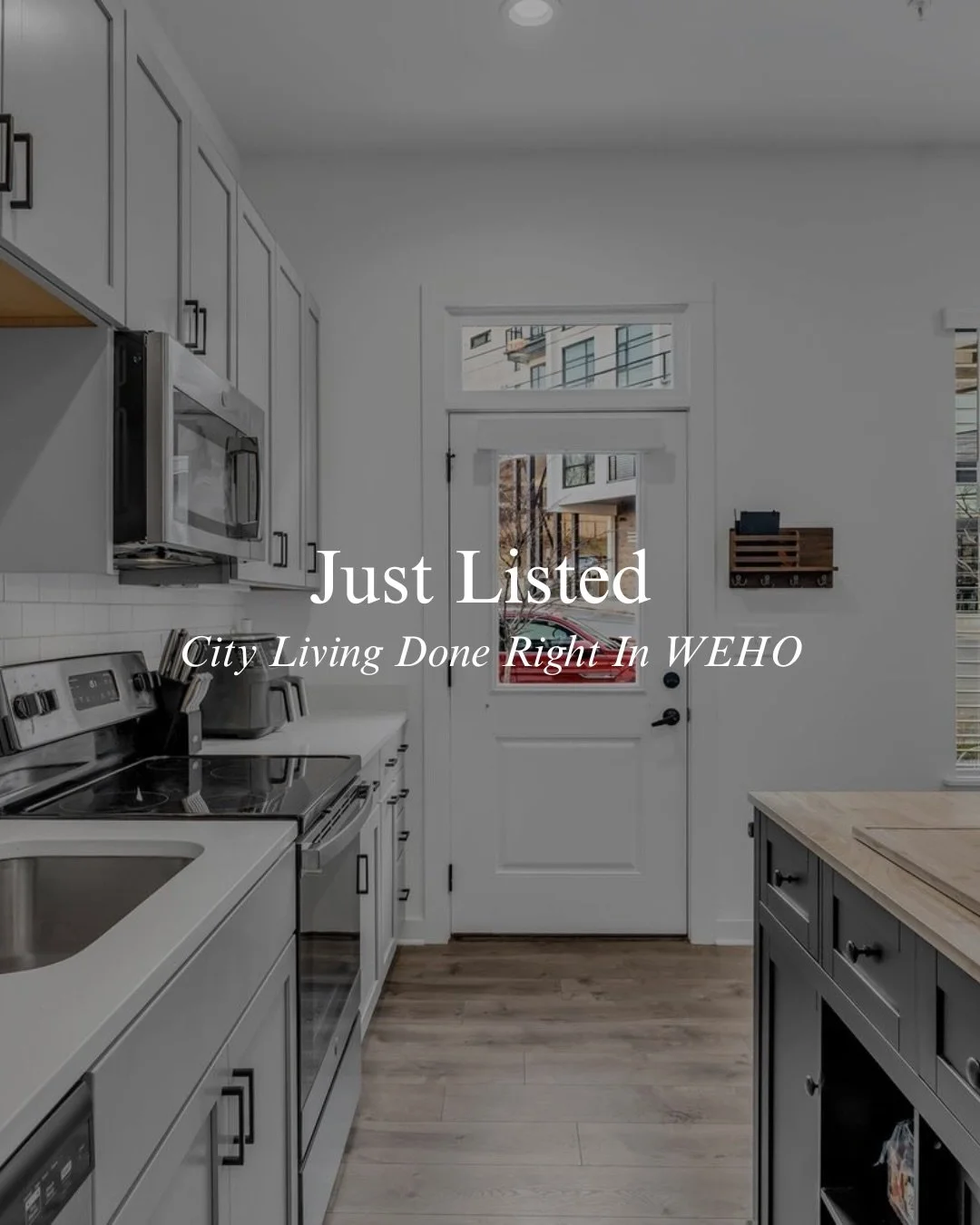 220 Hart Street ✨ | Wedgewood-Houston

Just listed and perfectly positioned in the heart of WeHo&mdash;this light-filled first-floor corner unit is the definition of effortless city living. An open floorplan flooded with natural light, wood floors, a
