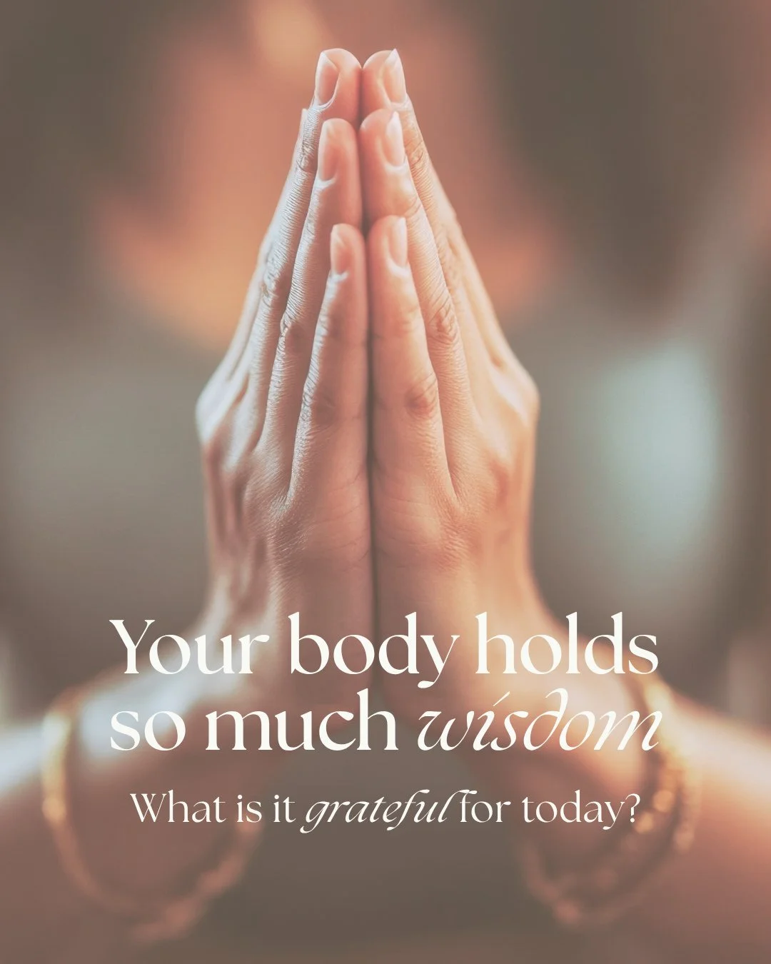 Gratitude expands when we name it.⁠
⁠
Pause for a moment and ask: What is my body grateful for right now?⁠
⁠
The more we appreciate our bodies, the more they give back in a reciprocal relationship: energy, ease, and radiance. 🌿⁠
⁠
Drop one word in t