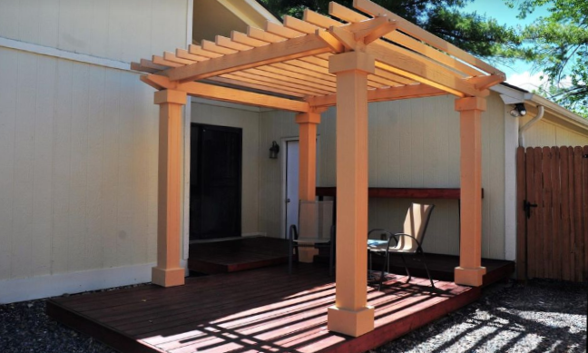 Cedar_Deck_and_Pergola.png