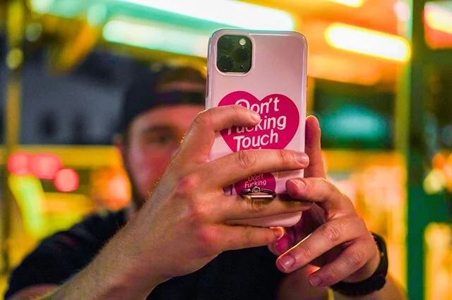 *gets boyfriend to model to fit instagram color scheme*
⠀⠀⠀⠀⠀⠀⠀⠀⠀
⠀⠀⠀⠀⠀⠀⠀⠀⠀
⠀⠀⠀⠀⠀⠀⠀⠀⠀
phone case ➡️ @velvetcaviar
#wearerebel #instagrammodel #DFTM