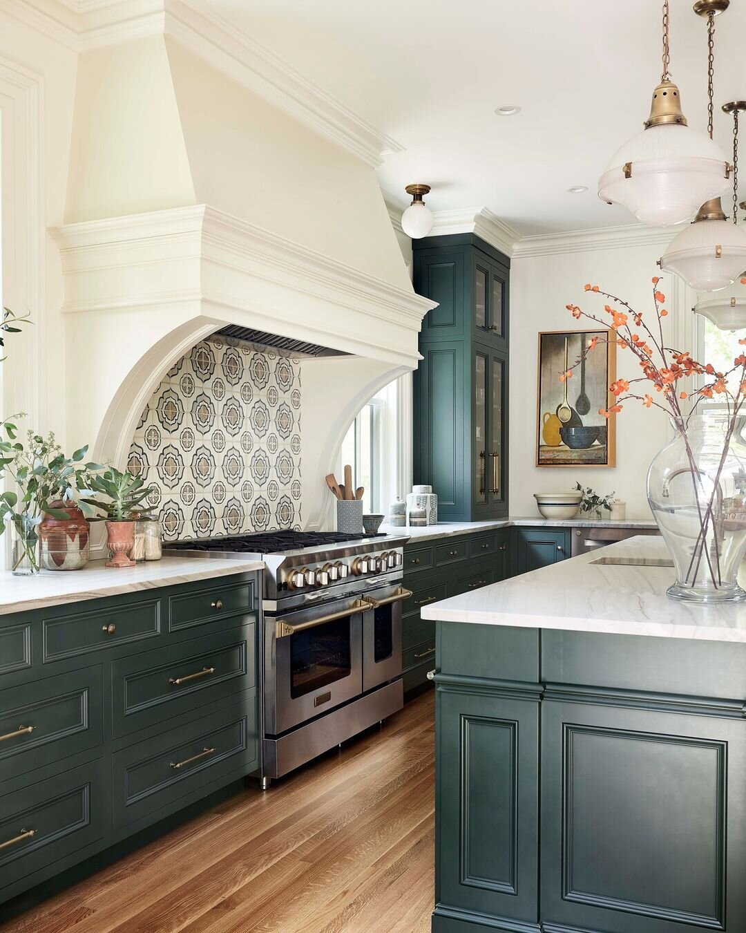 The Best in Dark Green Kitchen Trends - Town & Country Living