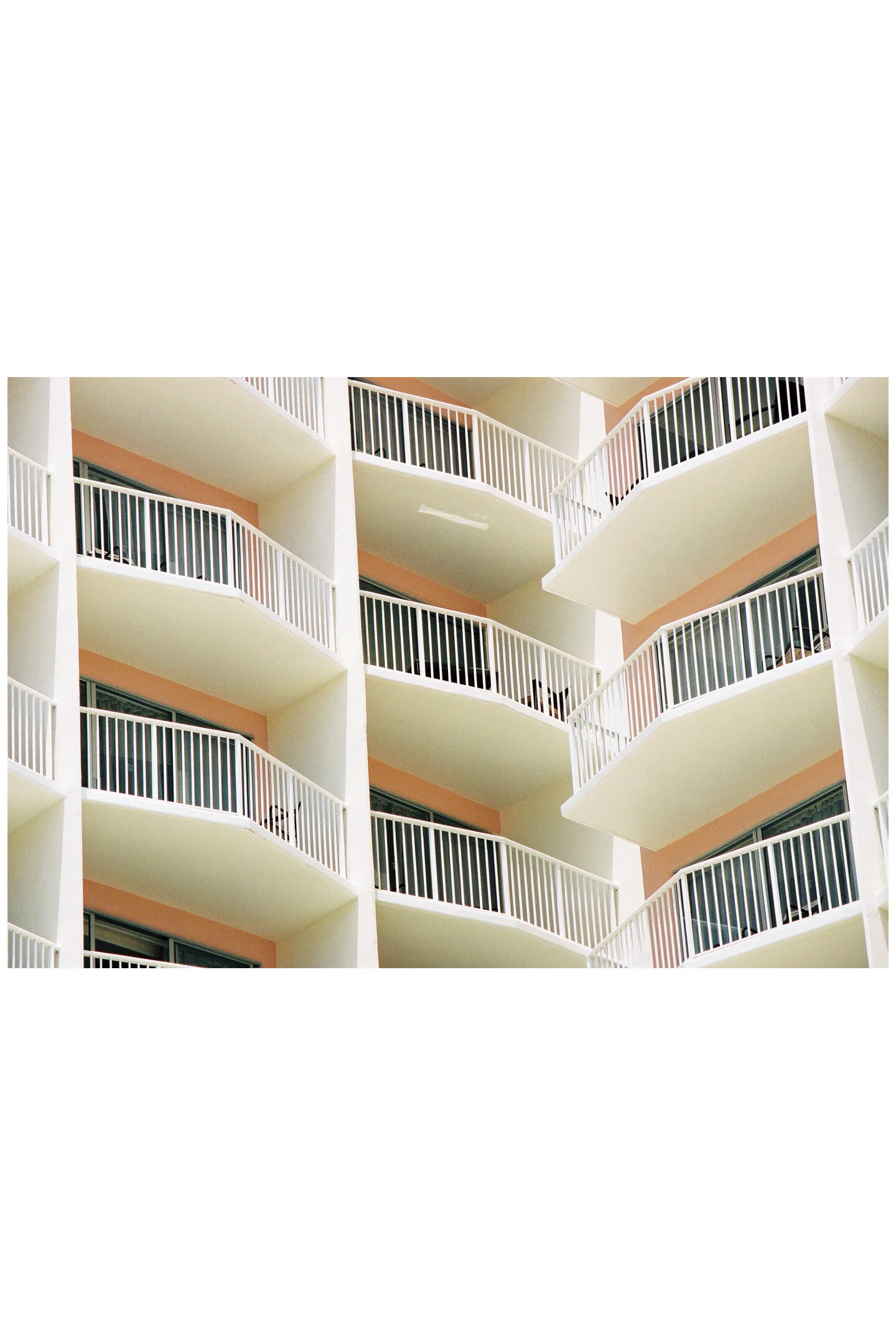 Waikiki Architecture 01