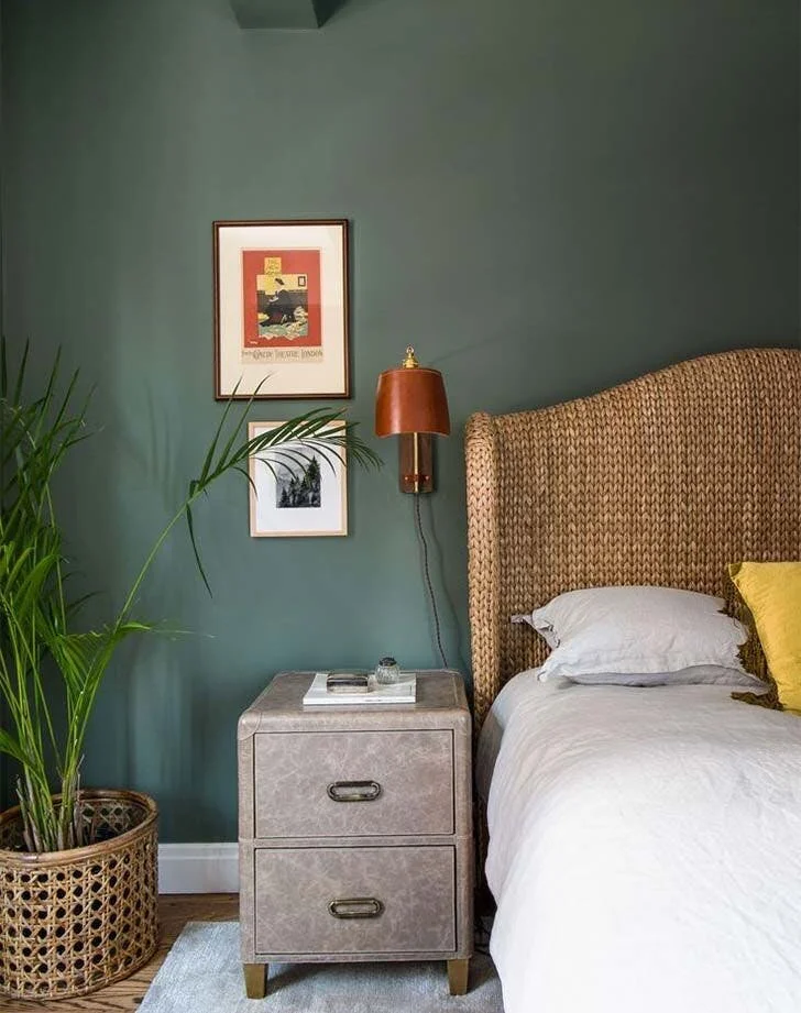 Photo: Claire Esparros; Design Tali Roth.