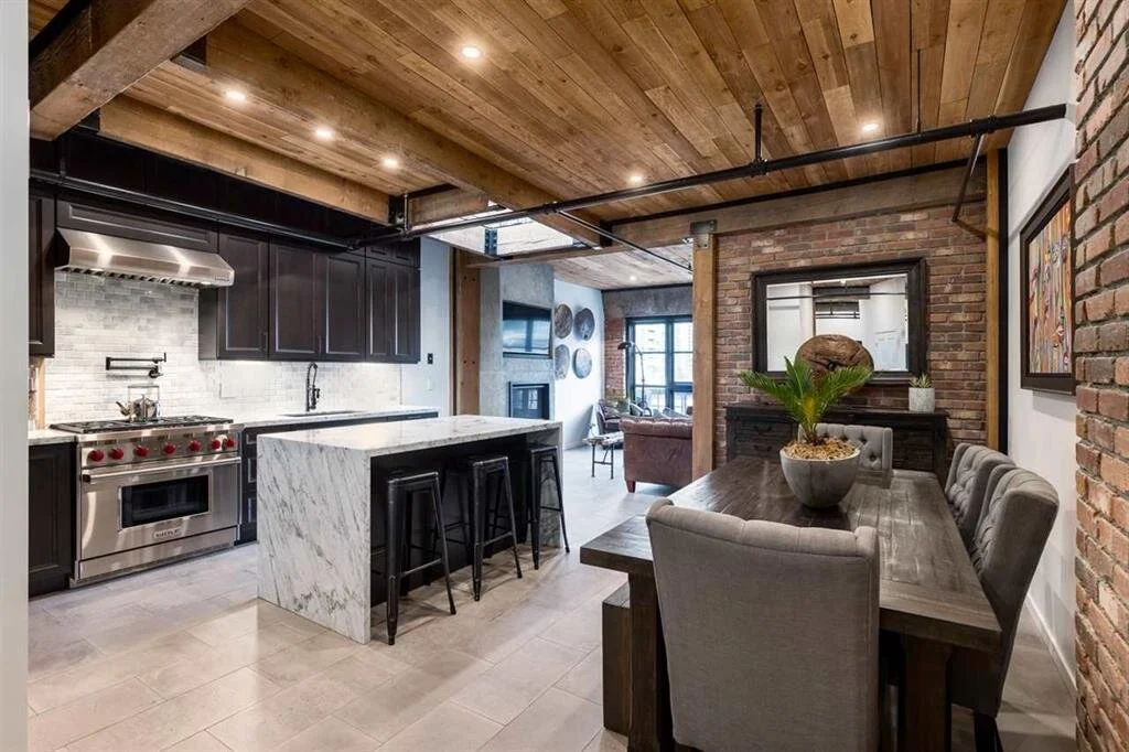 401 1066 hamilton yaletown condo.jpeg