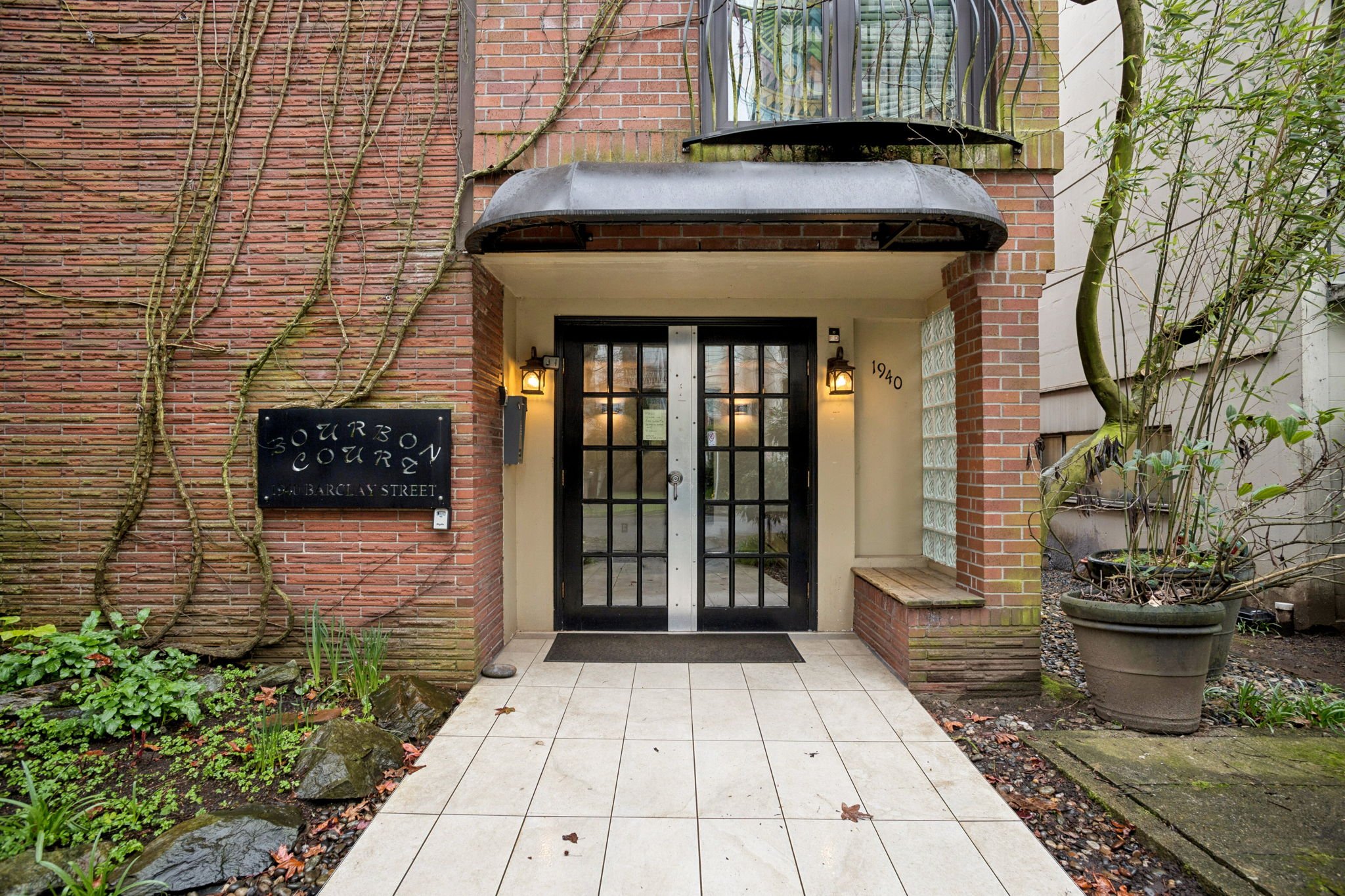 213 1940 Barclay St, Vancouver, BC, V6G 1L3