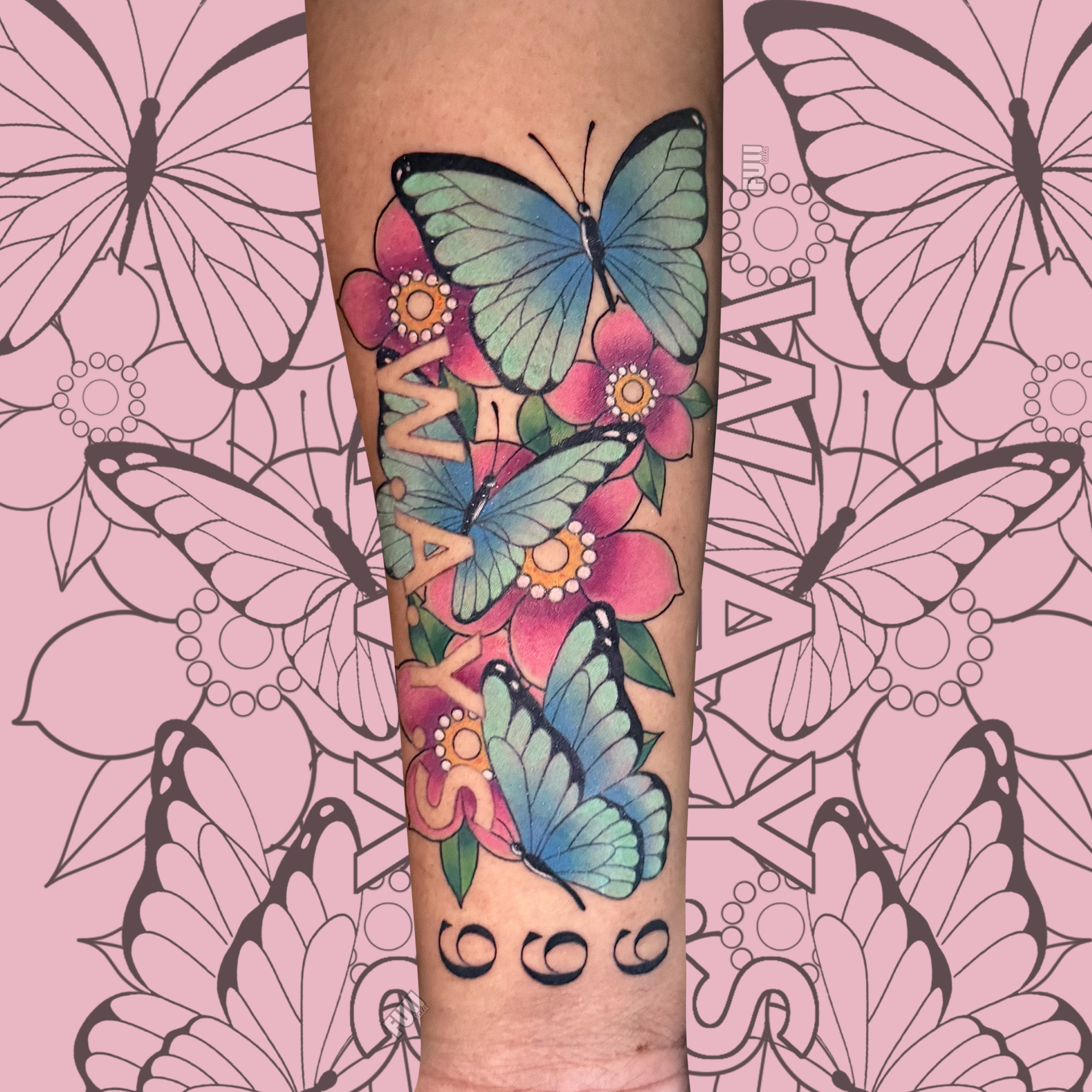 TATTOO SHOWCASE MOCK UP.png