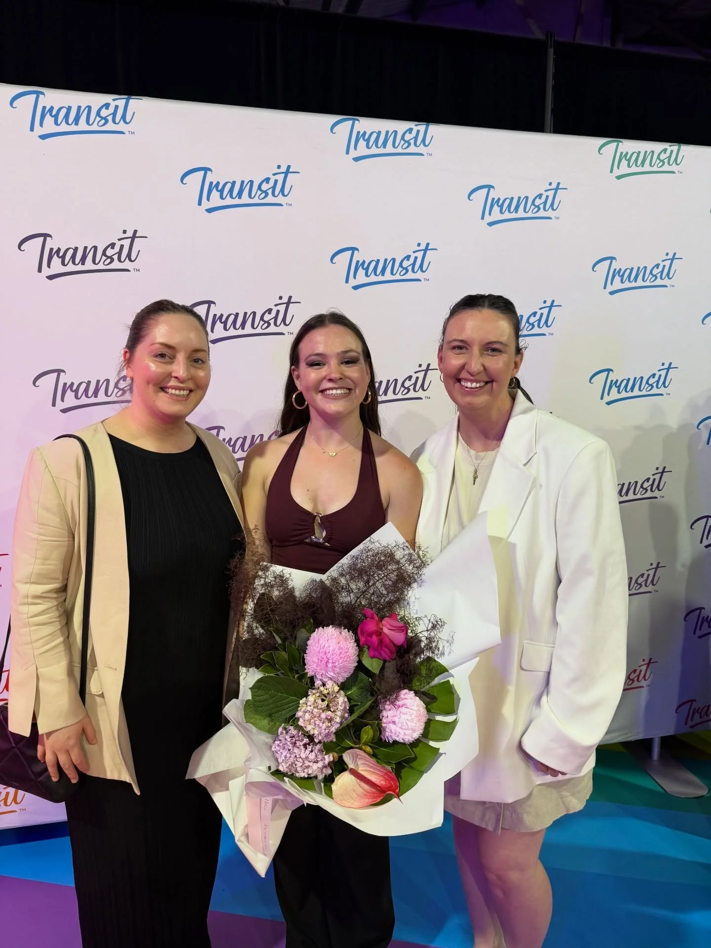 One last show before our own! And wow, how good it was! Congrats Kiah on finishing first year - incredible show tonight 🤩🤩🤩