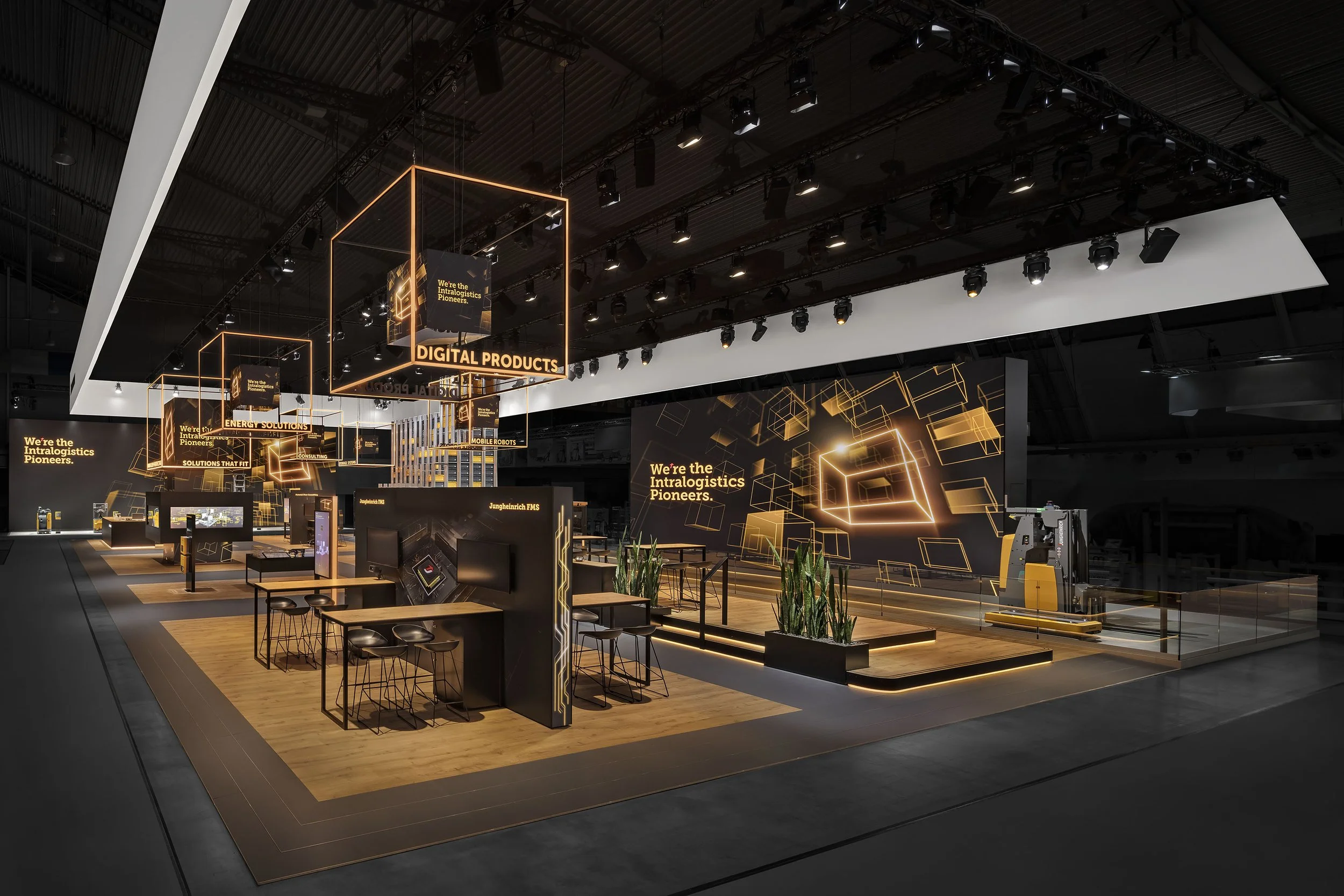 jungheinrich_logimat-led-wuerfel.jpg