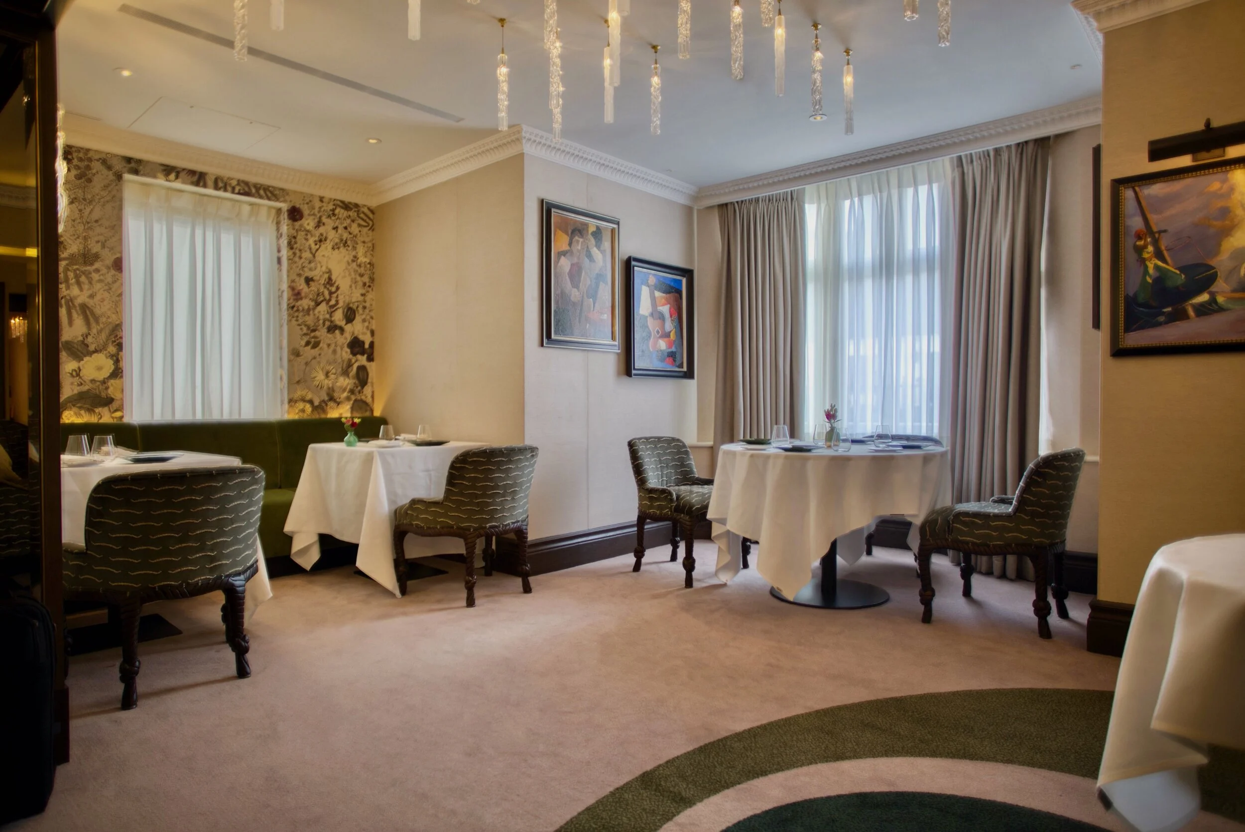 RESTRAUNT WIDE_1.jpeg