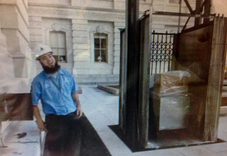 Capitol Flag Elevator