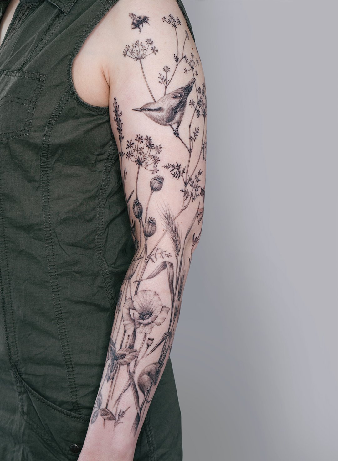 Botanical  Tattoos Sleeve tattoos for women Sleeve tattoos