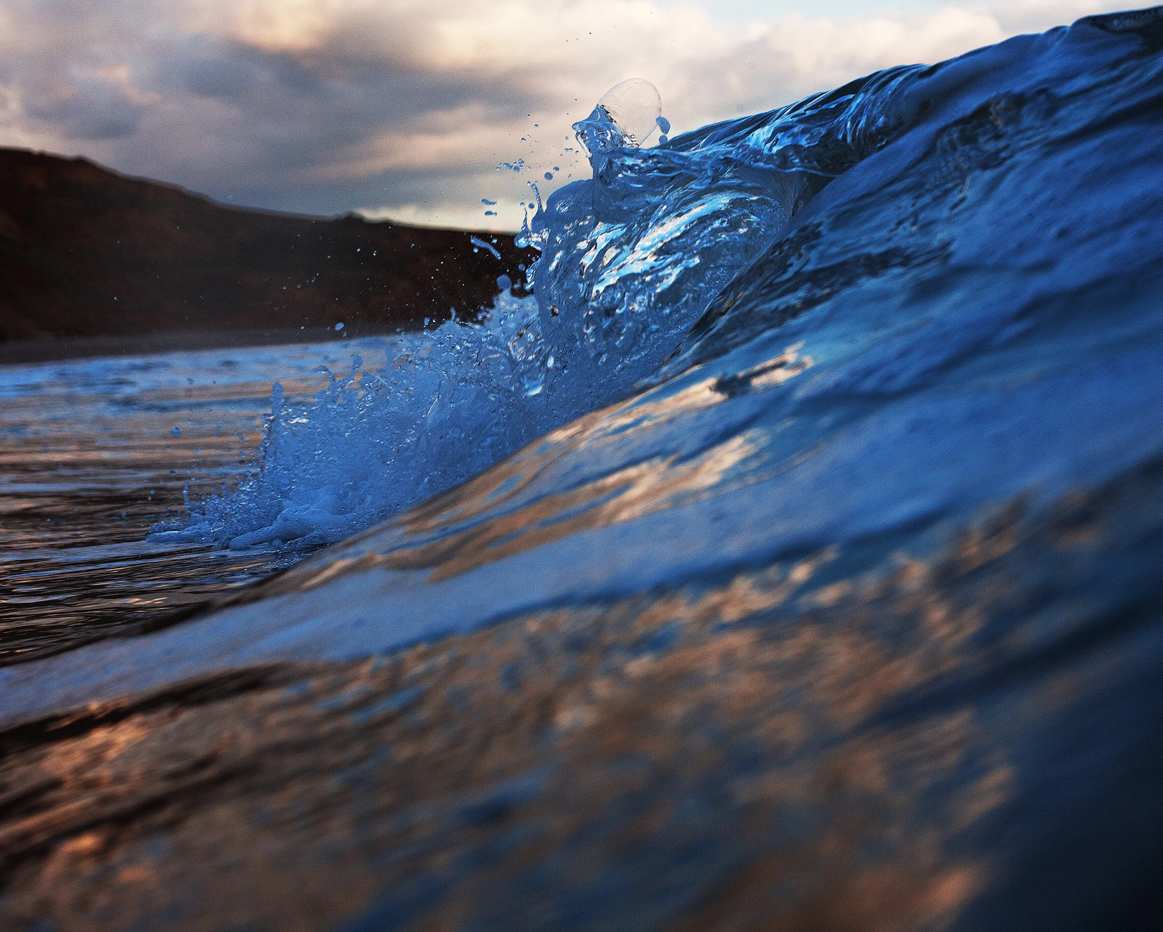 Karen UKSA 100cmx81cm.jpg