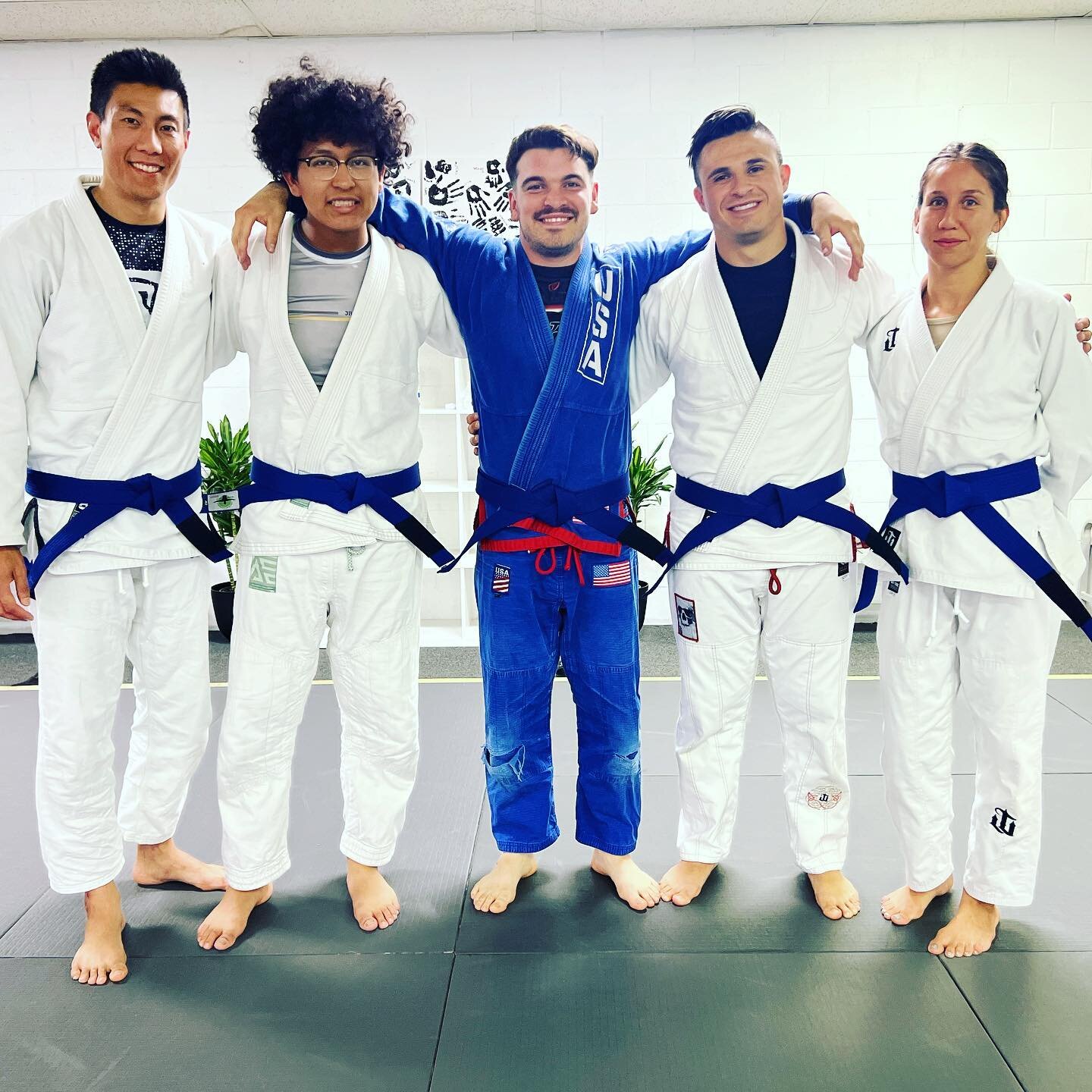 #congratulations 
Jeremy 
Coach Manny 
Trevor 
Luis
Janine 
🟦🟦⬛️🟦
#BlueBelt #jiujitsu #bjj 
#ProudCoach