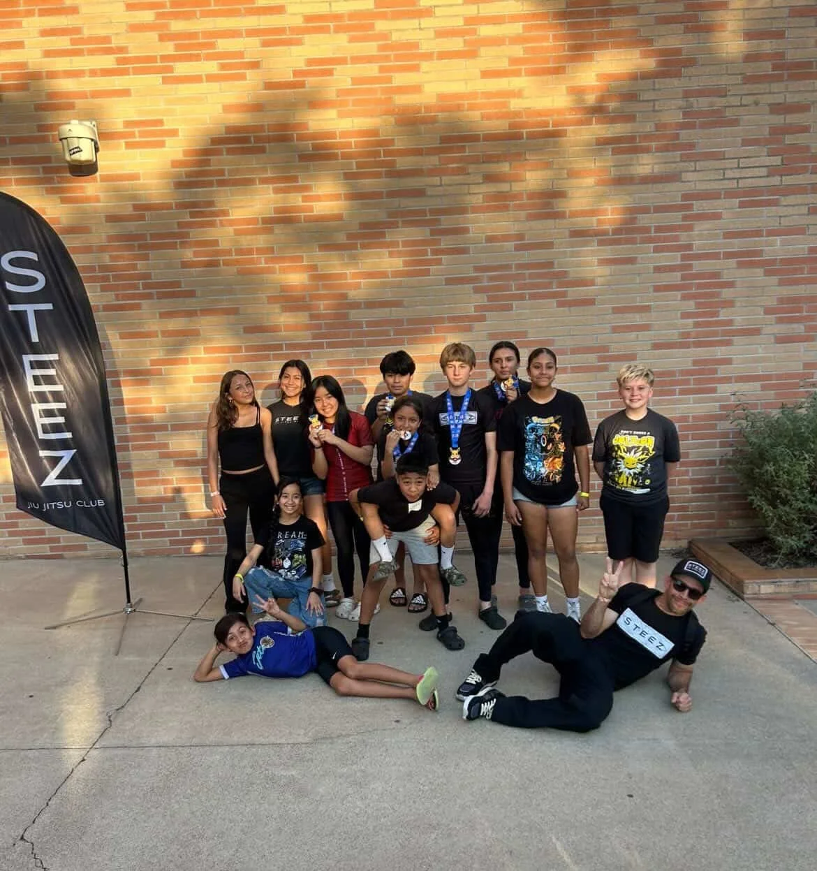 Full weekend with the squad.

The team competed Gi on Saturday and NoGi on Sunday, and the kids brought great energy to both days. Lots of improvement, tough matches, and athletes continuing to grow every time they step on the mat.

Brunch together, 