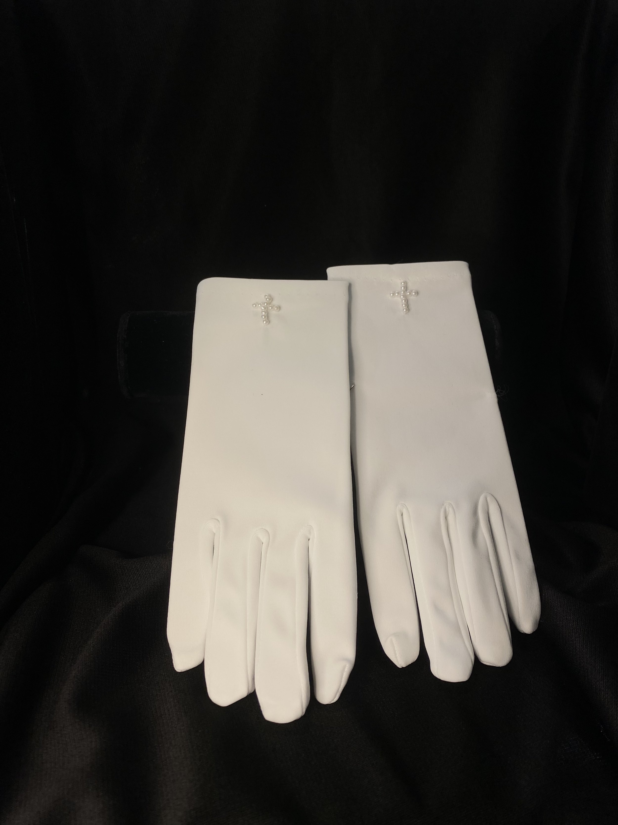 Pearl Cross Gloves