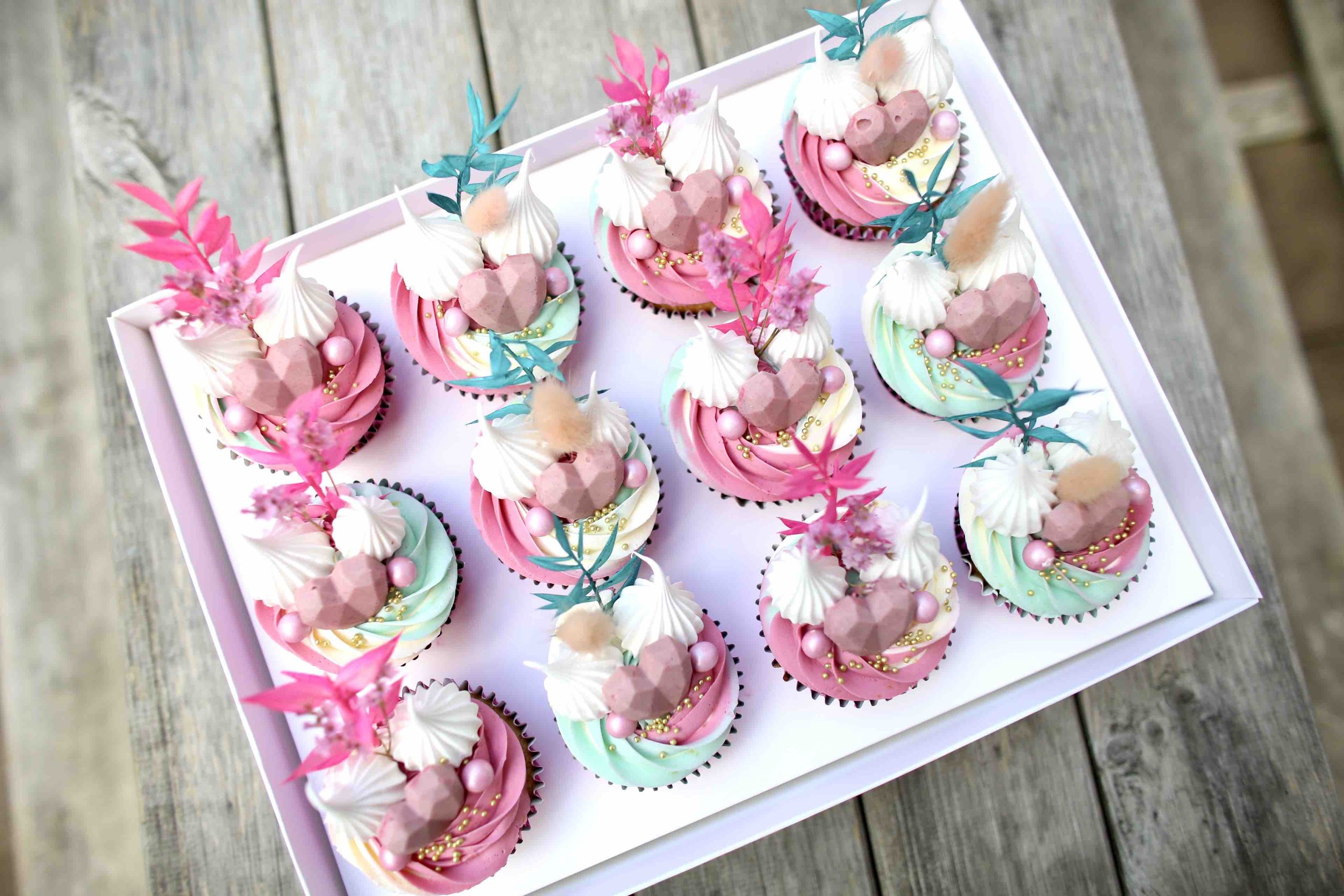 goedkoop vroegrijp Ideaal OLBAA diepe cupcake doos voor 6 of 12 - OLBAA hoge cake dozen