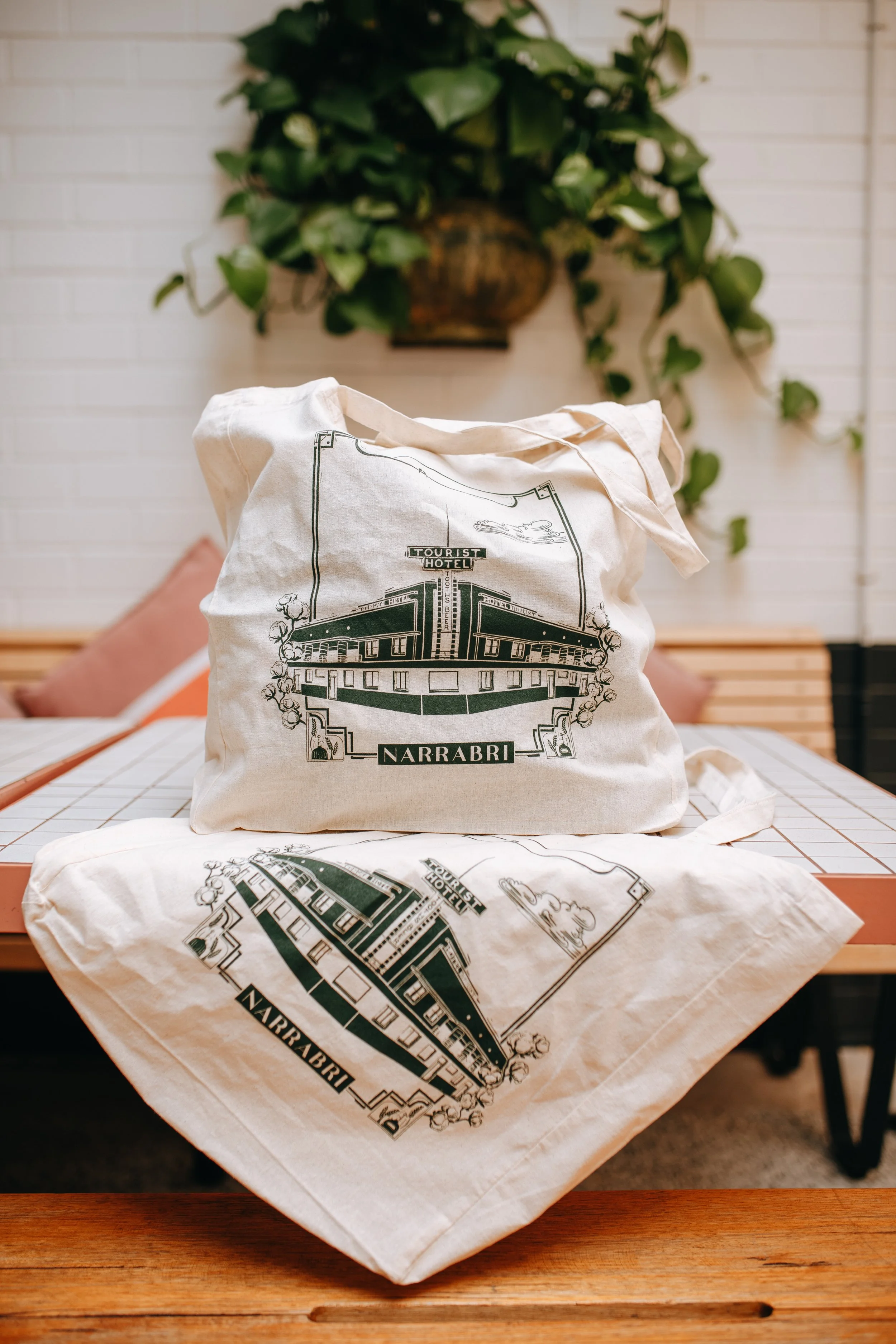 Tourist Tote Bag