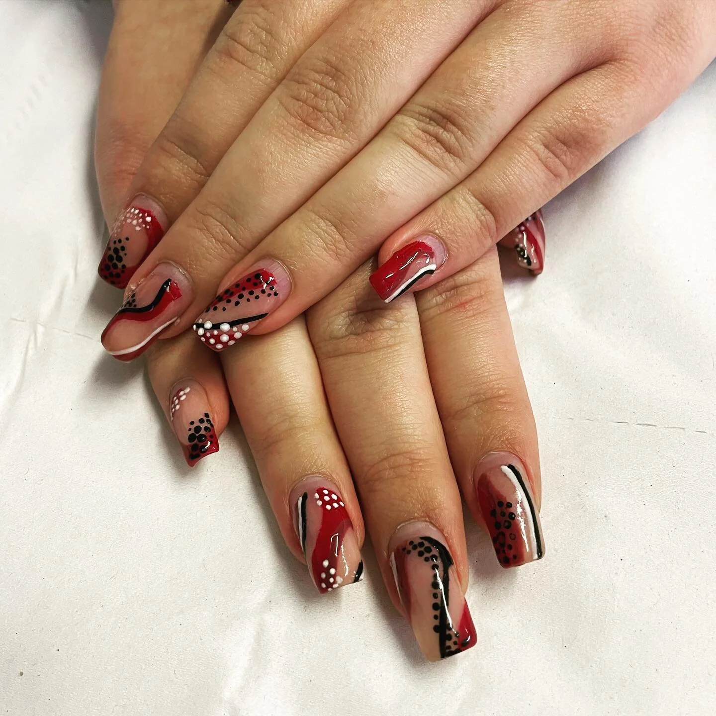 4 weeks growth BIAB no lifting 😍
#beautydoncaster #biab #gelnails #nails #doncastersalon