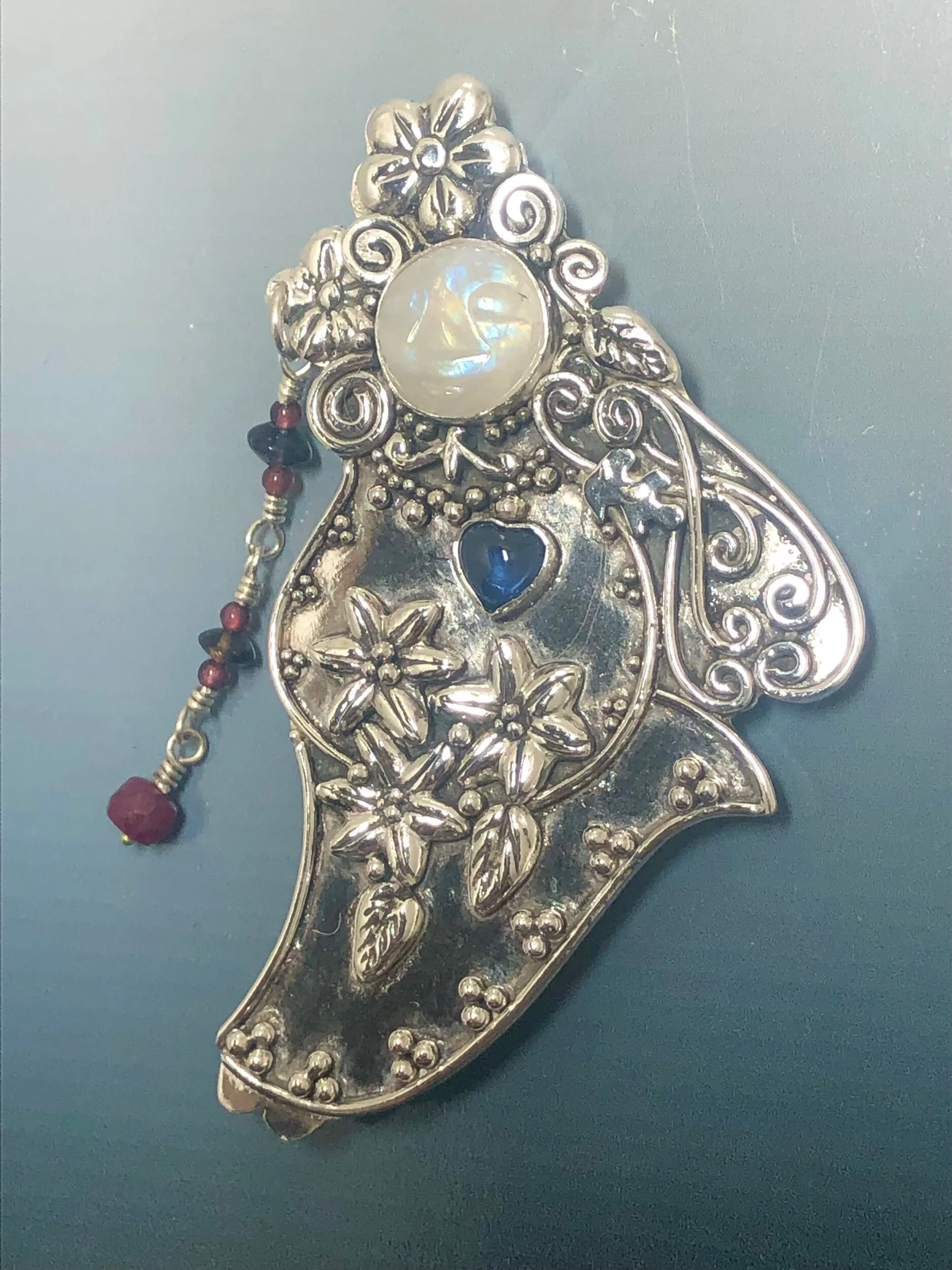 33719EED-7DAB-4D70-9926-222D3CA93A2E