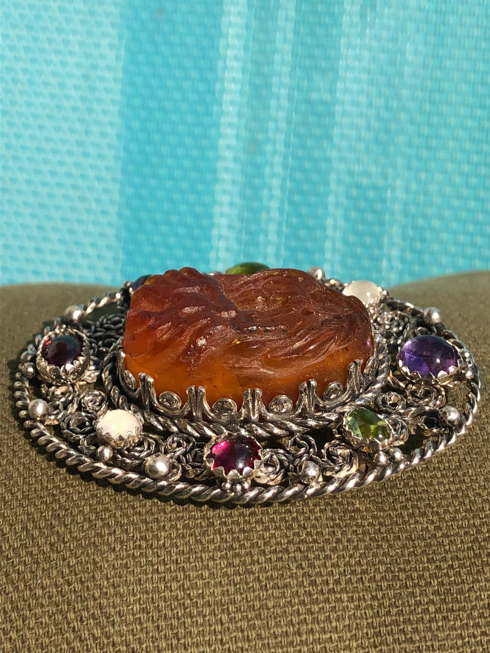 18595EB2-FF1B-401D-973B-500578134734