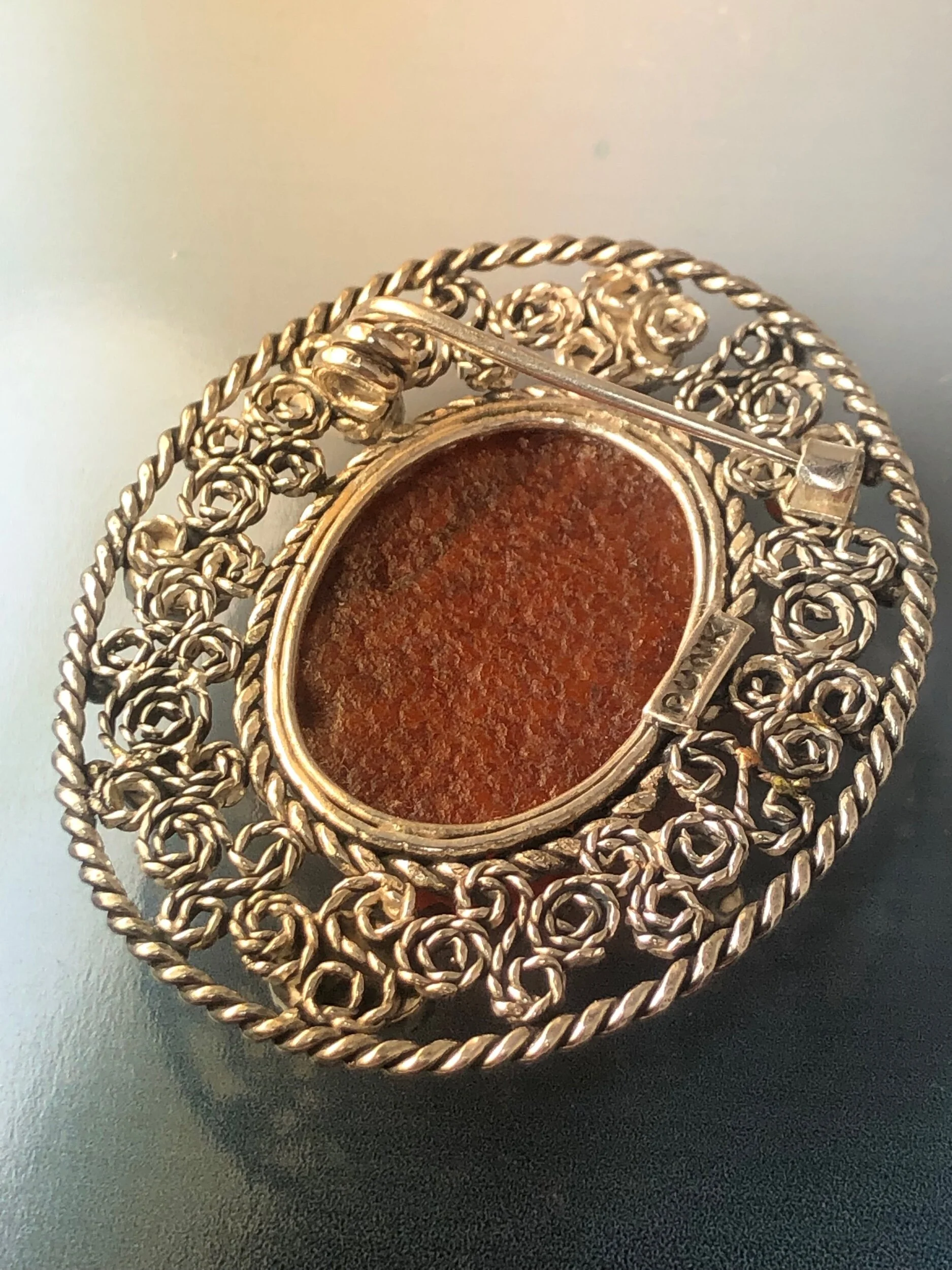 3DA3B8D9-B778-45F3-86A4-0FC5AC8AF197