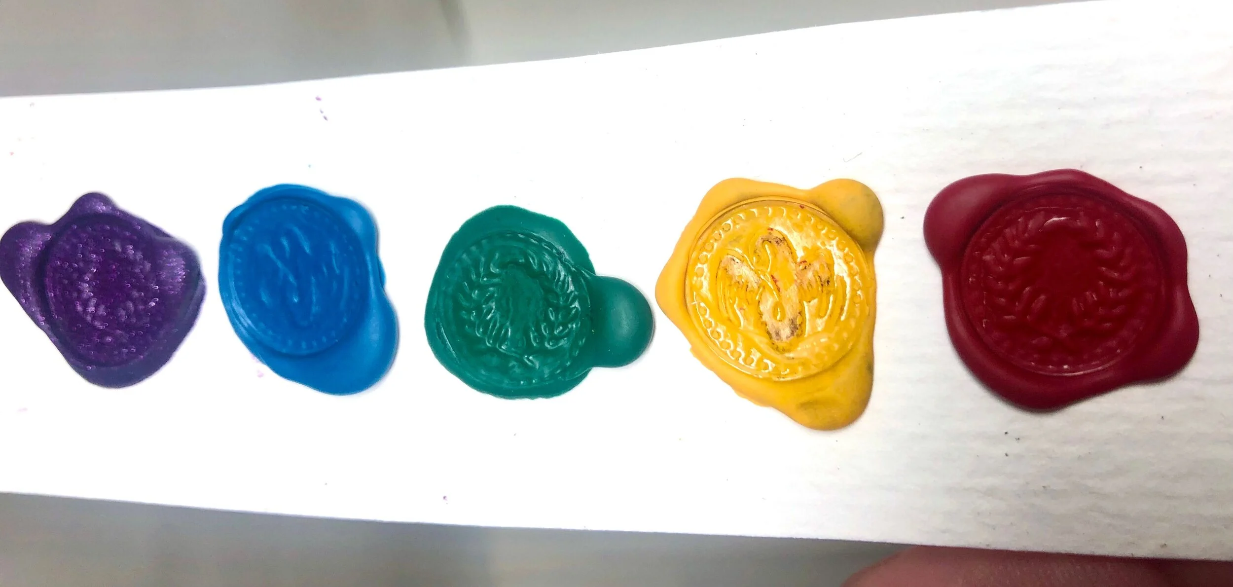 BF47C9B6-6D84-47F4-9A26-627608E97D5E