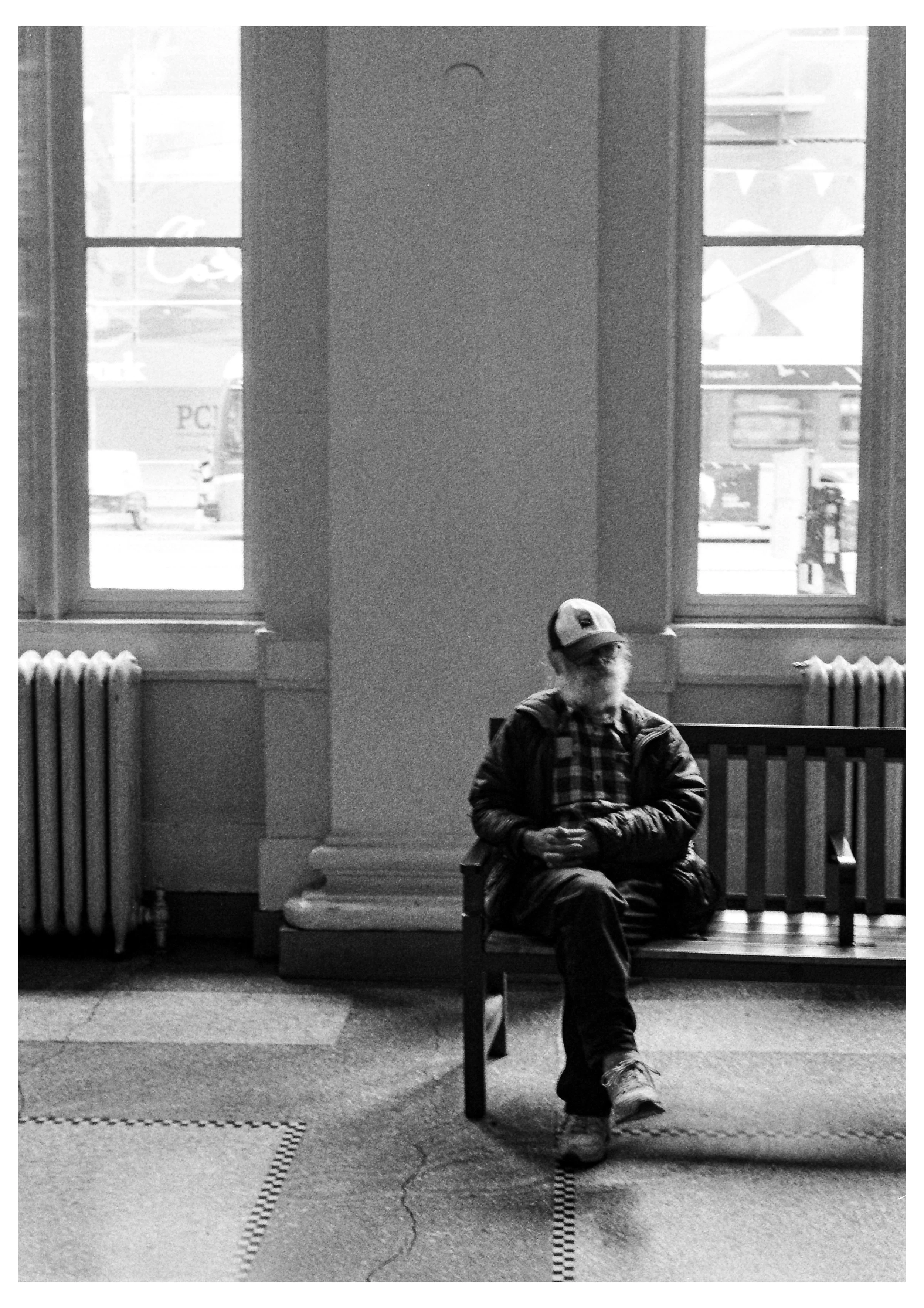 Waiting.jpg