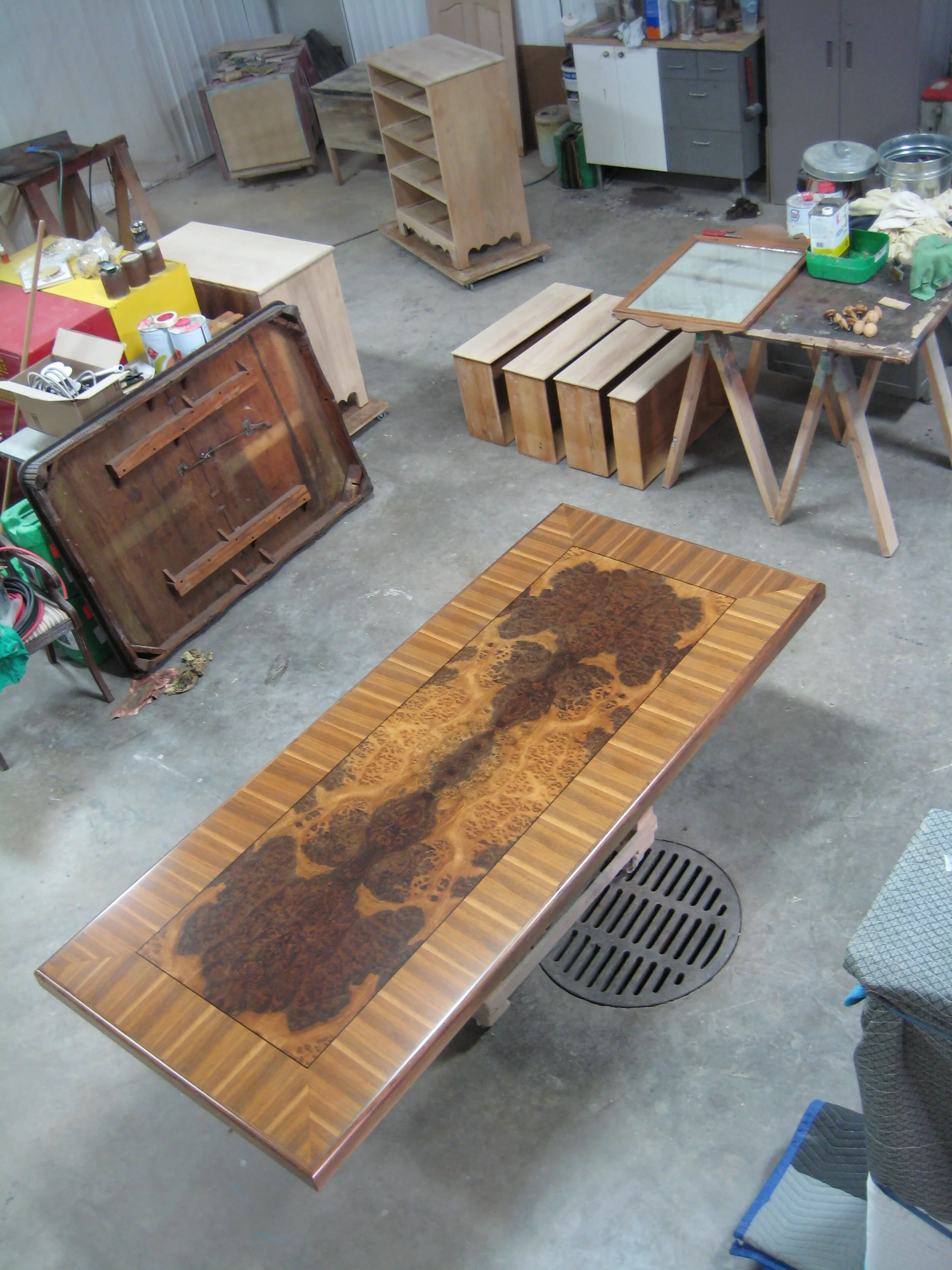 Niemeyer Restoration, shop