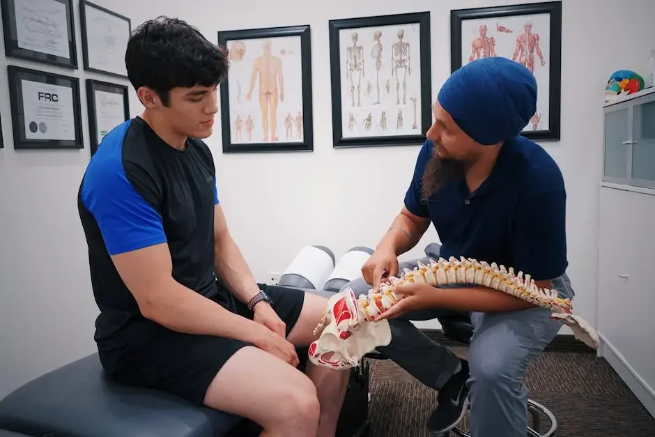 Understanding Sciatica: Insights from a Chiropractor Near Me