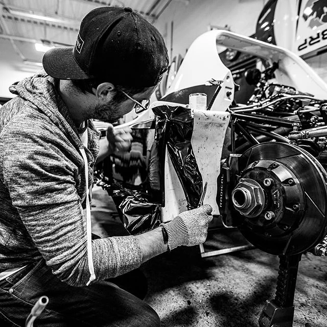 Getting ready for the weekend. @radicalcanada is getting ready for their last race of the season at @cota_official. Stay tuned, it will be live streamed.
.
.
.
Shot on #canon6dmarkii with #canon1635mm .
.
.
.
#racing #racingcars #racingphotography #m