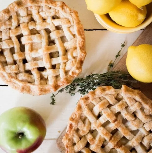 citrus apple thyme pie.jpg