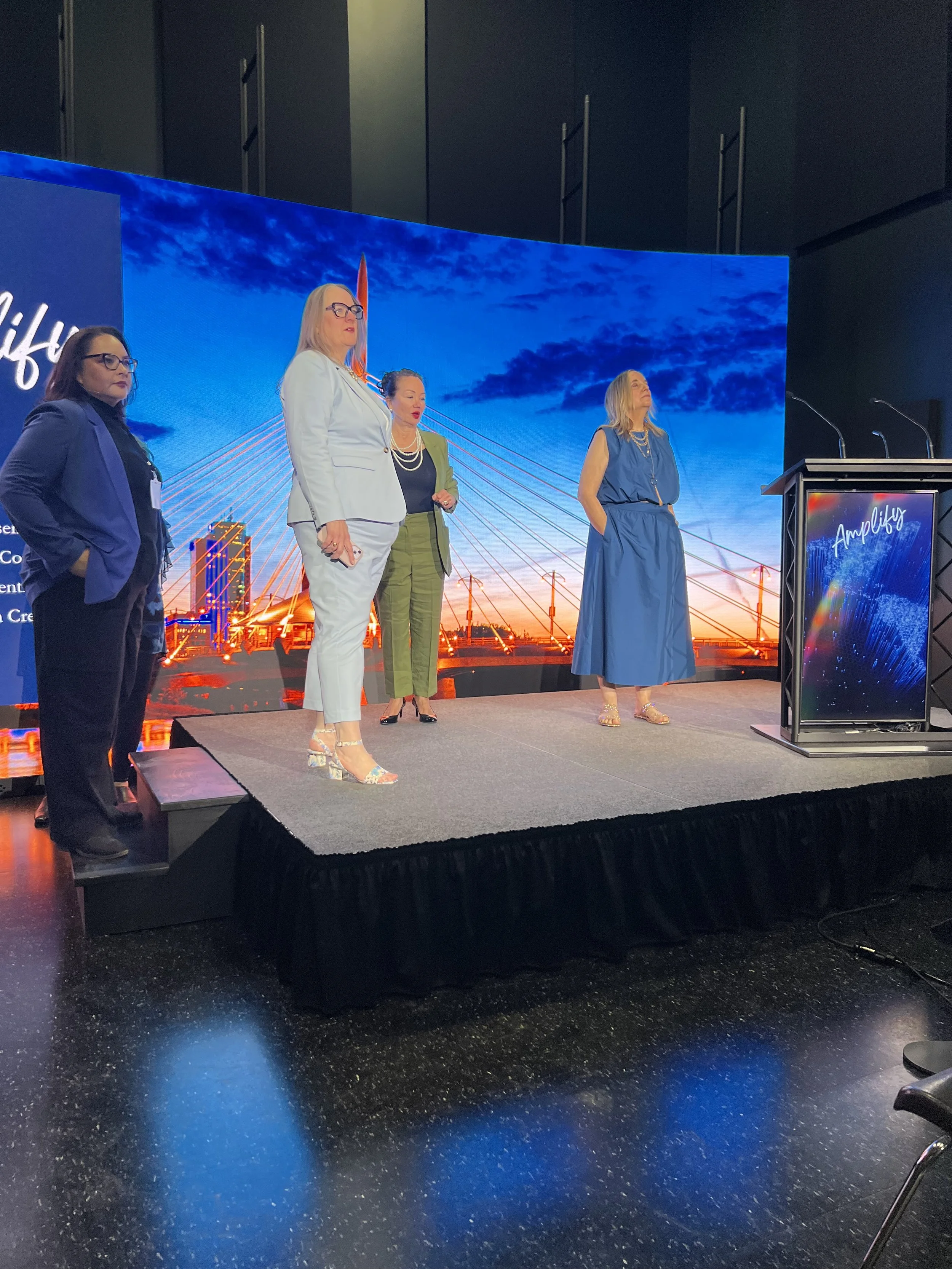 Keynote Connect Mastermind program for speakers to sharpen their message, build confidence, and get booked.