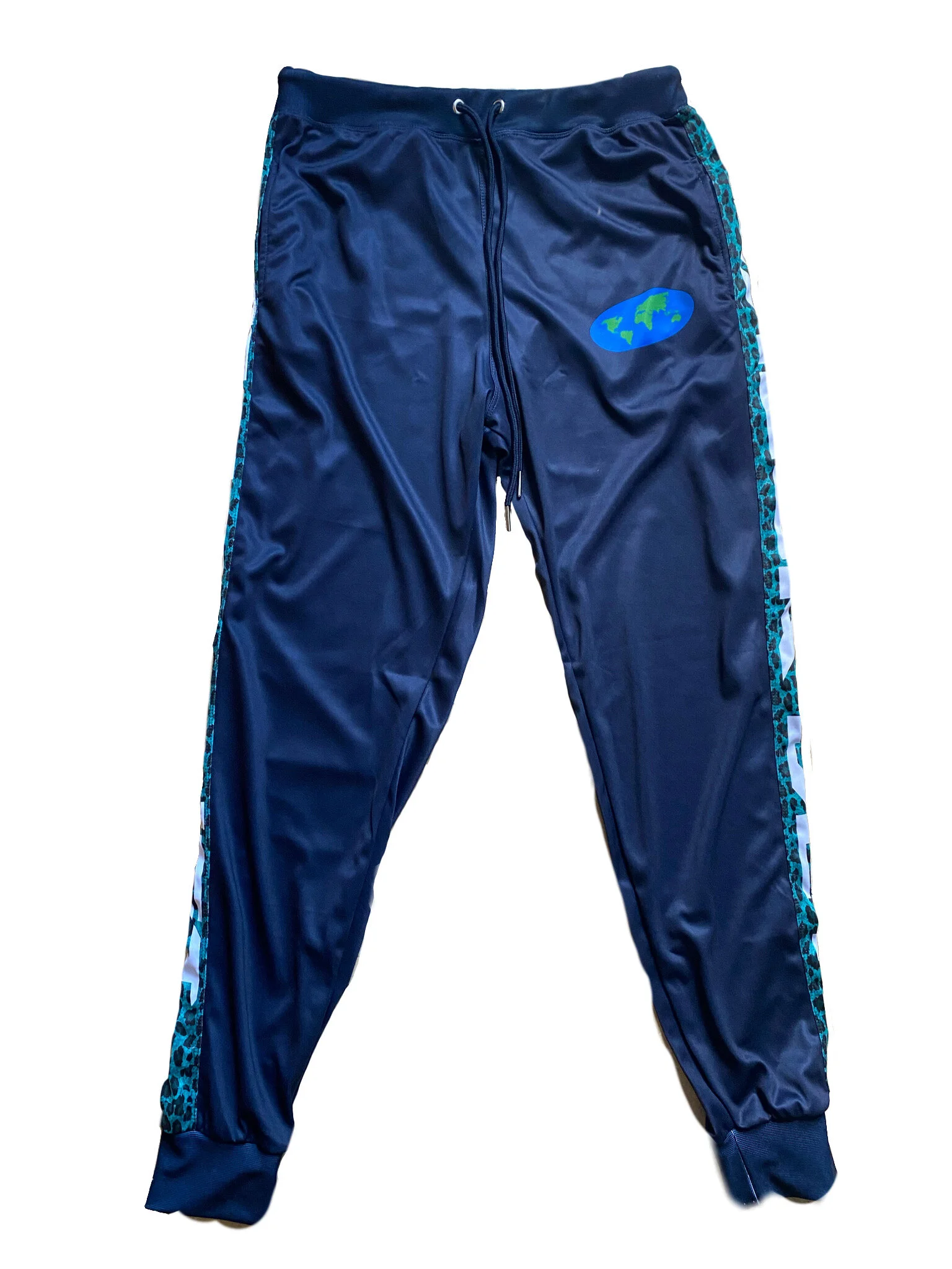 FBAF2707-CB8D-4098-B5BB-AA437DF2A277