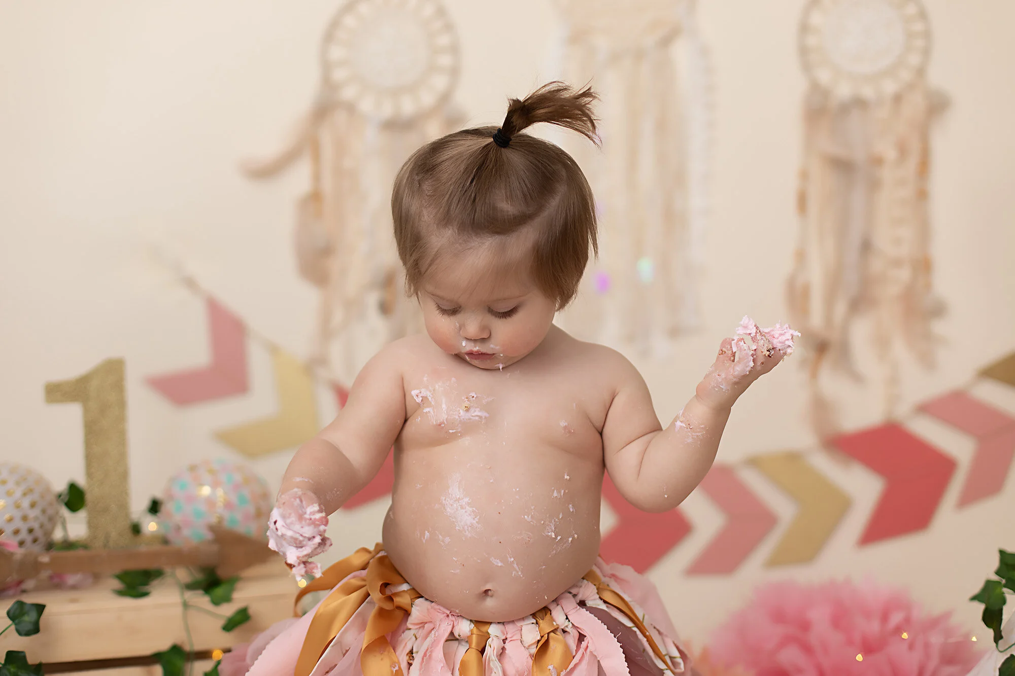 best cake smash photographer Toronto & Milton