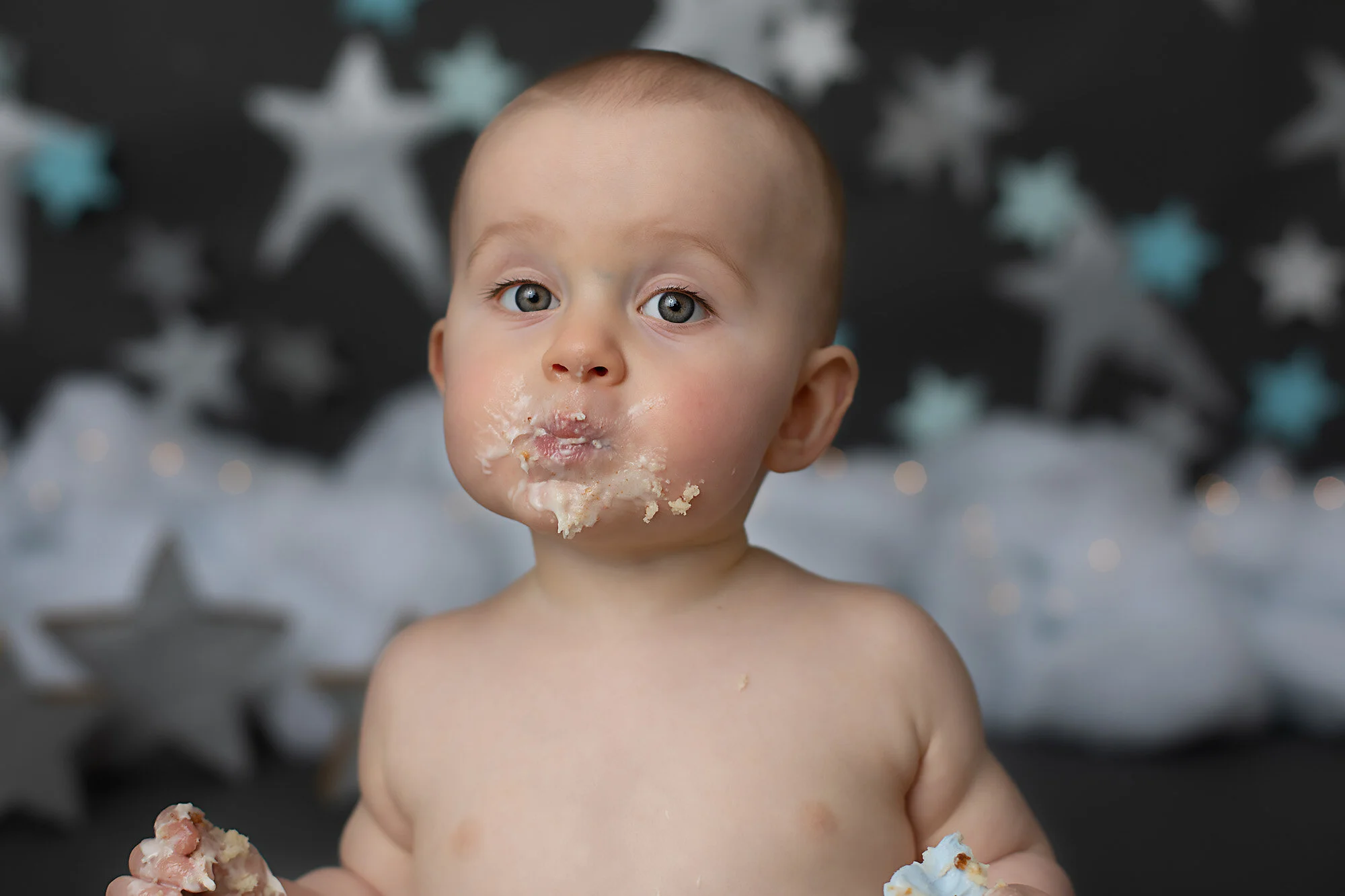 best cake smash photographer Toronto & Milton