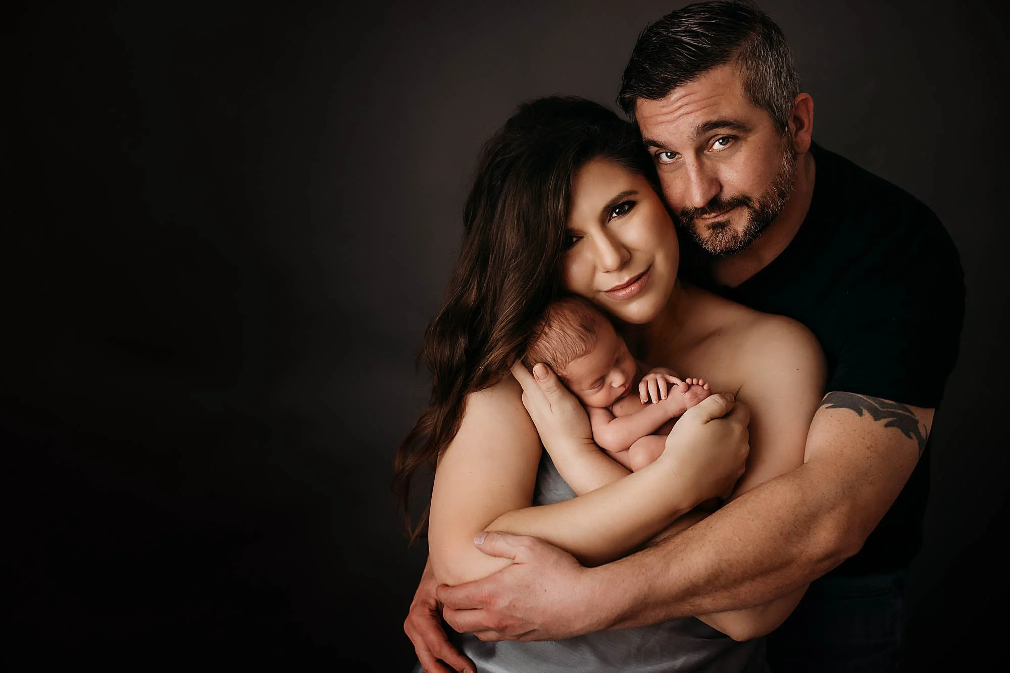 best-newborn-maternity-photographer-milton-toronto-gta-danieladagostino-grayson2.jpg