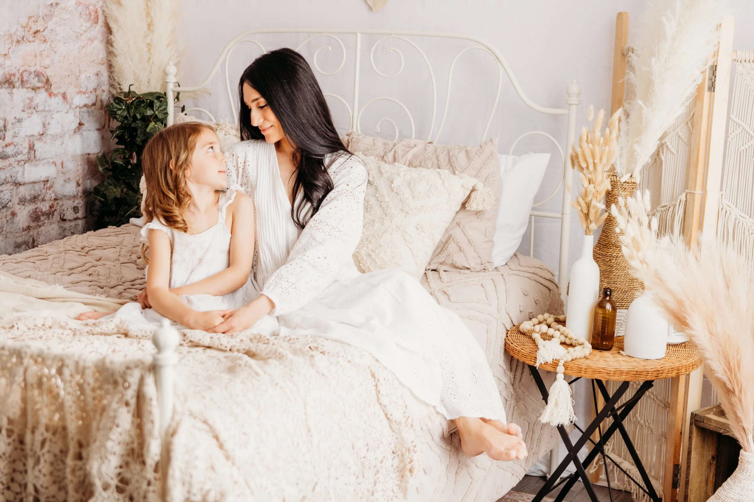best family photographer, mom and children