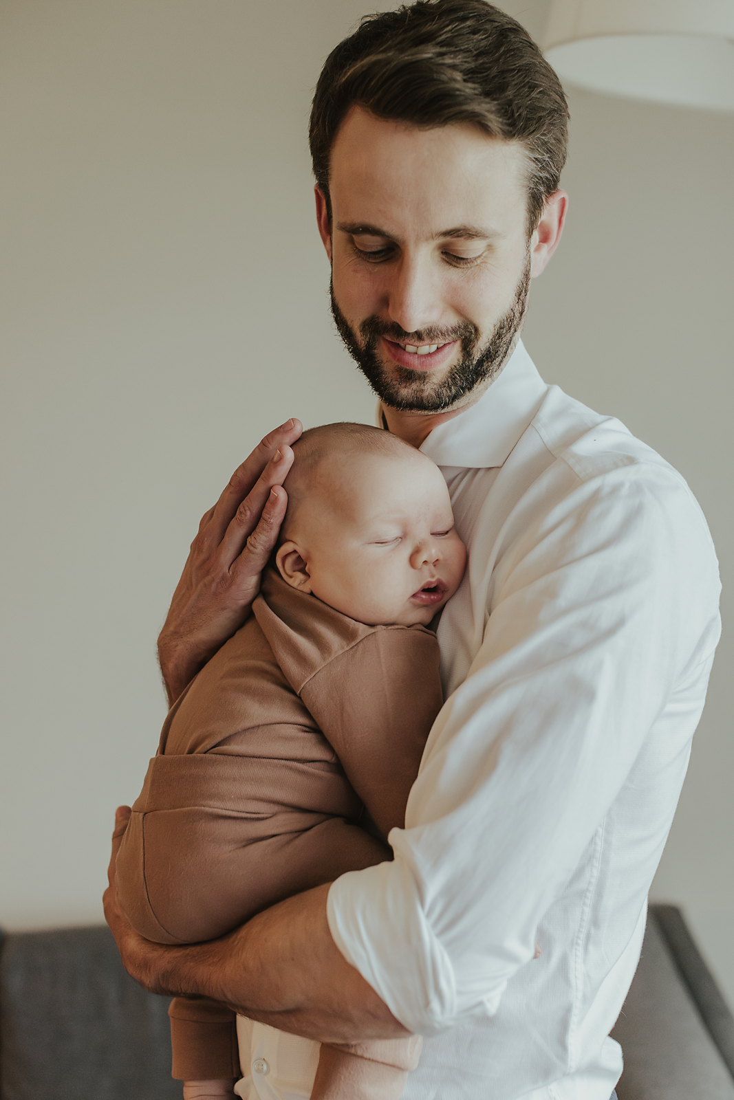best-newborn-lifestyle-photographer-york-region-9.png