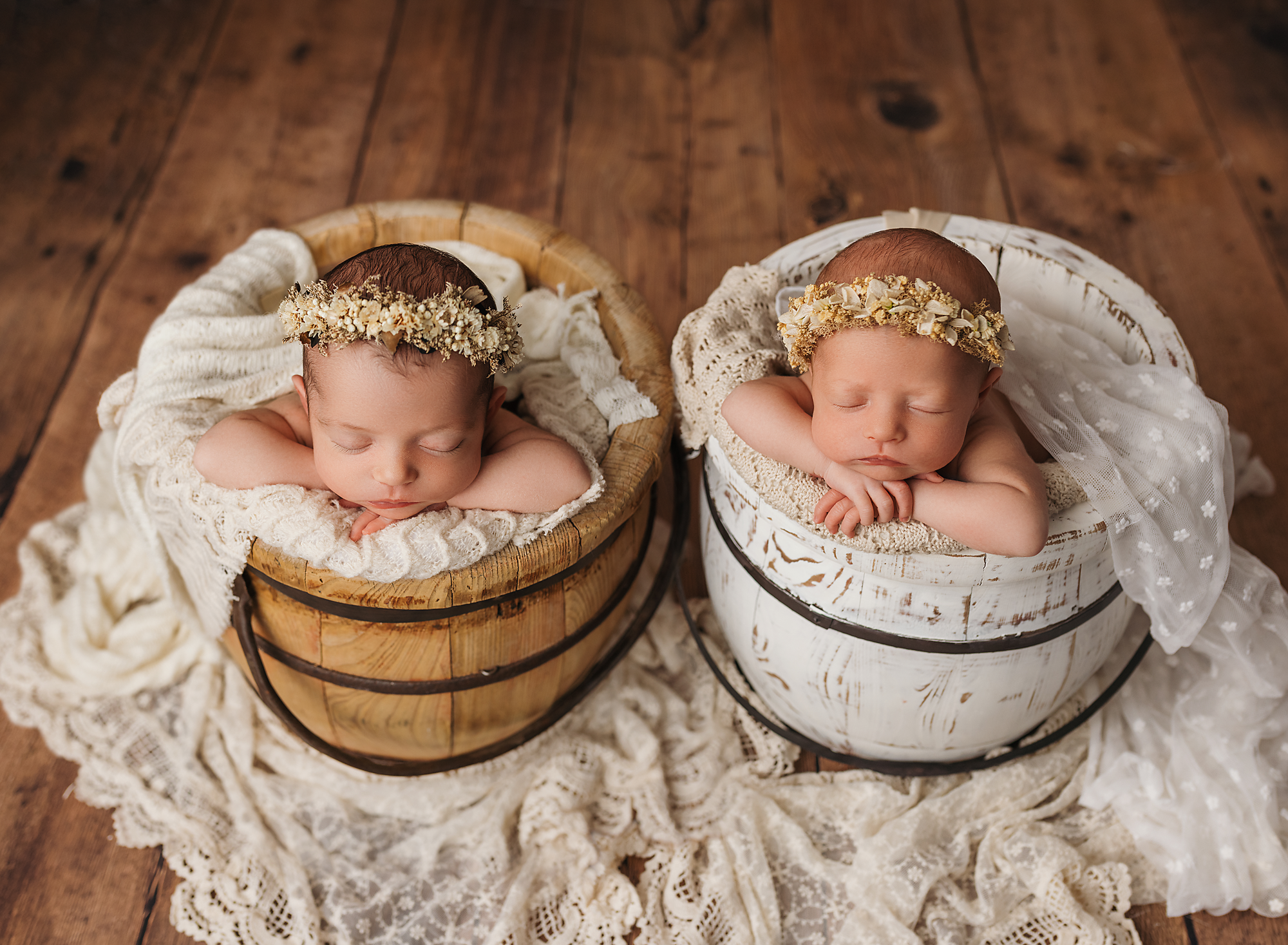 best-newborn-photographer-twins-toronto-halton-emel4.png