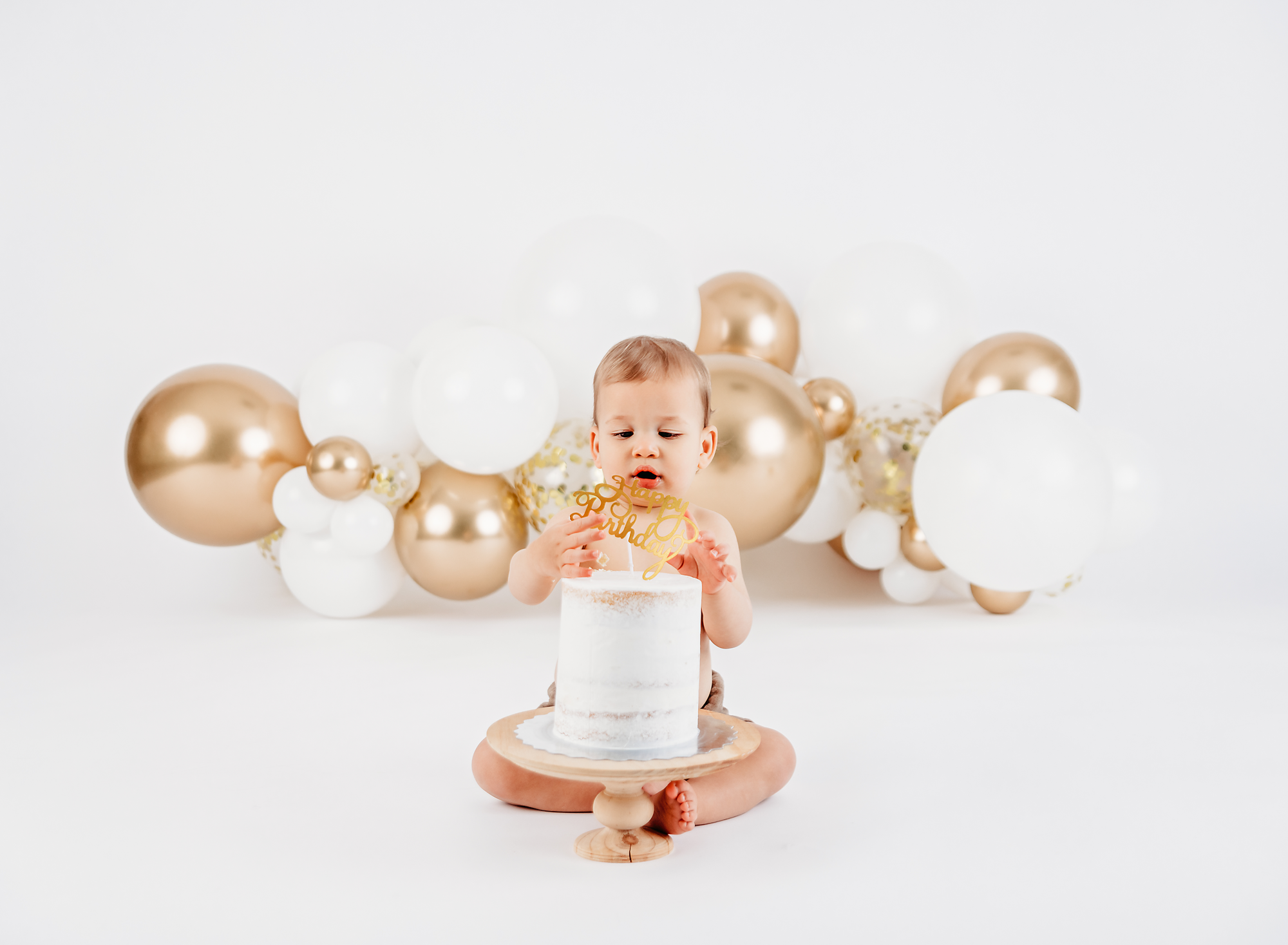 1 year birthday portrait, little boy, balloons, cake smash