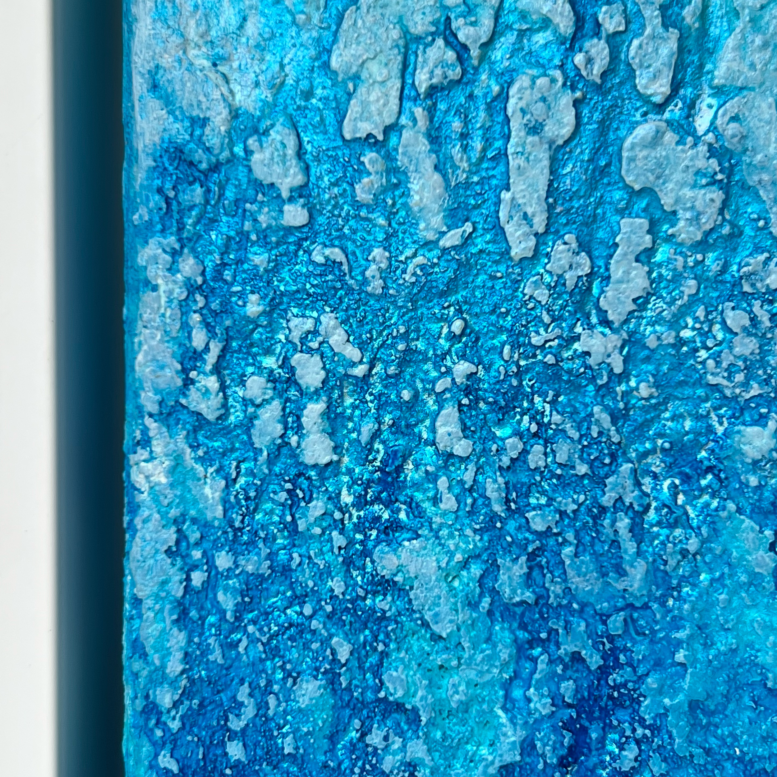 AB02403.png