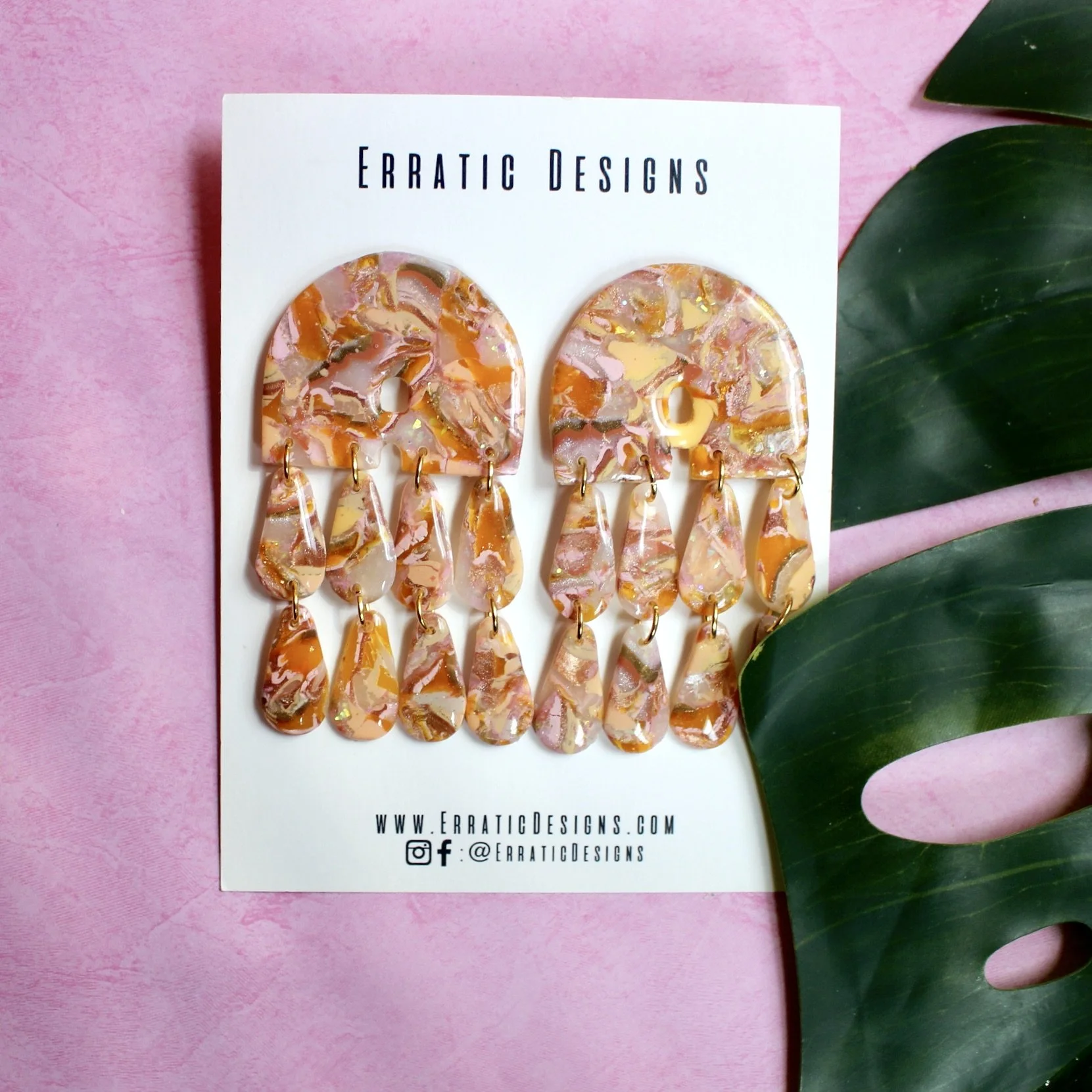 Georgia: Chandeliers