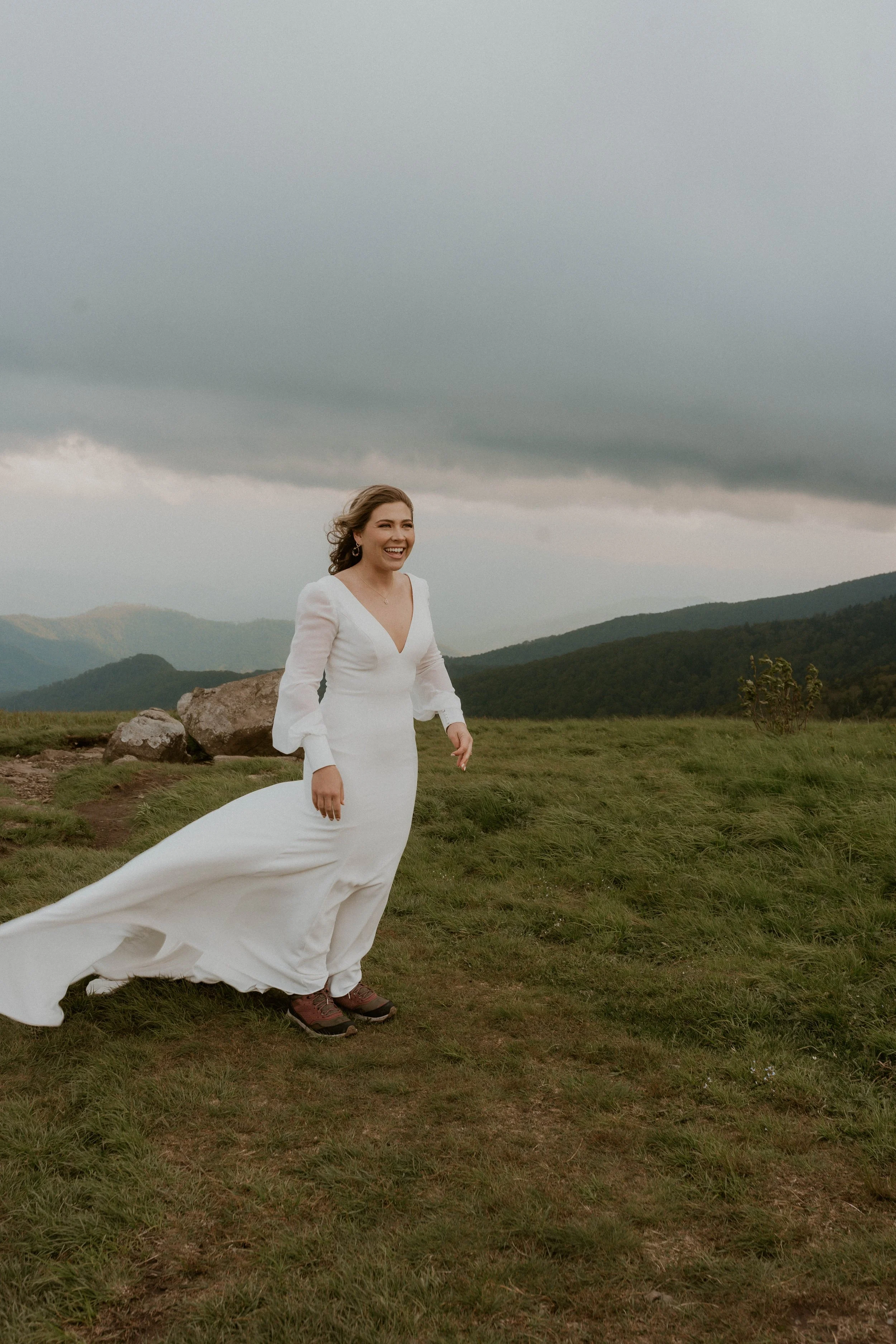 Rainy Appalachian mountain wedding with emotional vows