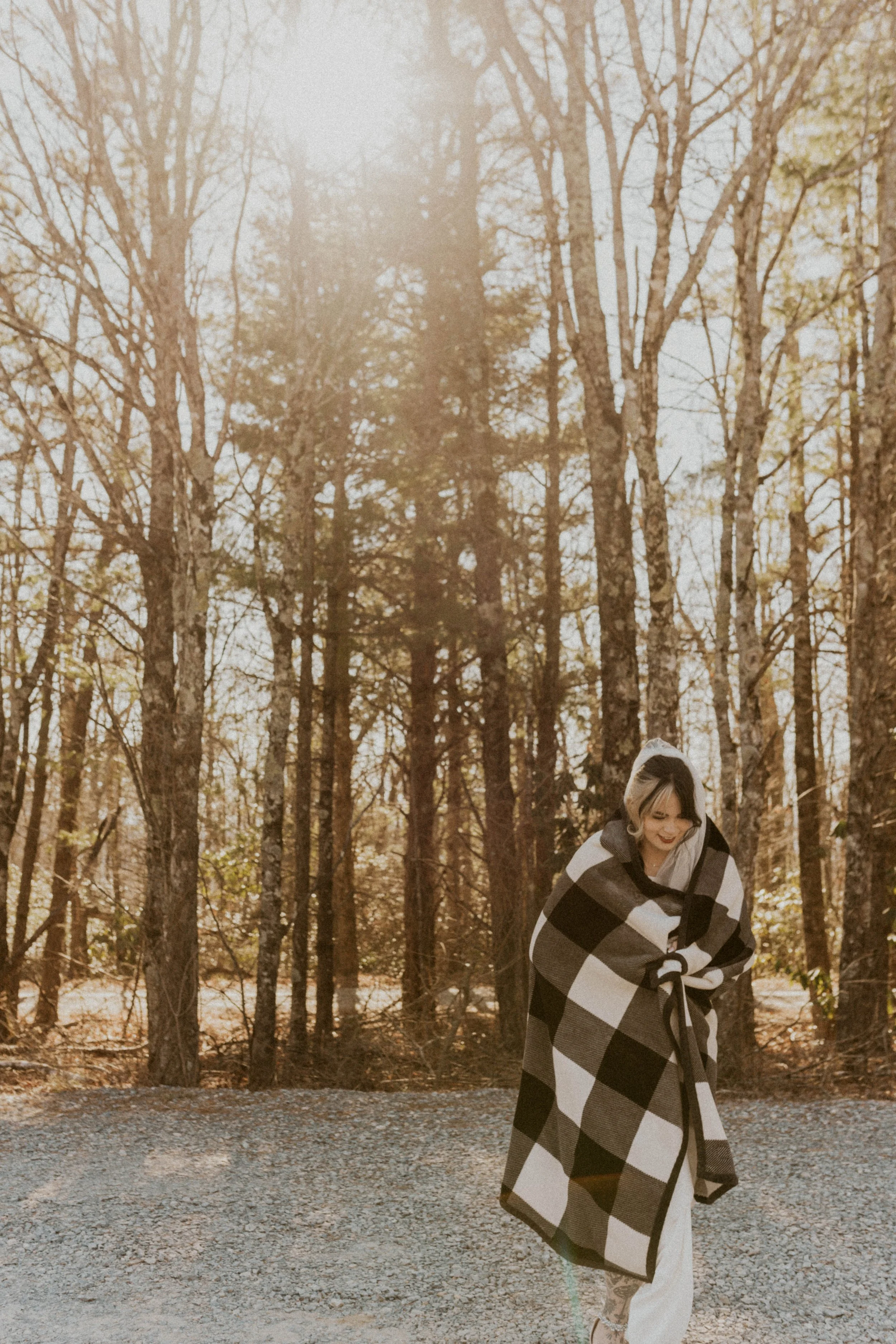 Couple arriving at Wiseman’s View overlook for their Asheville elopement