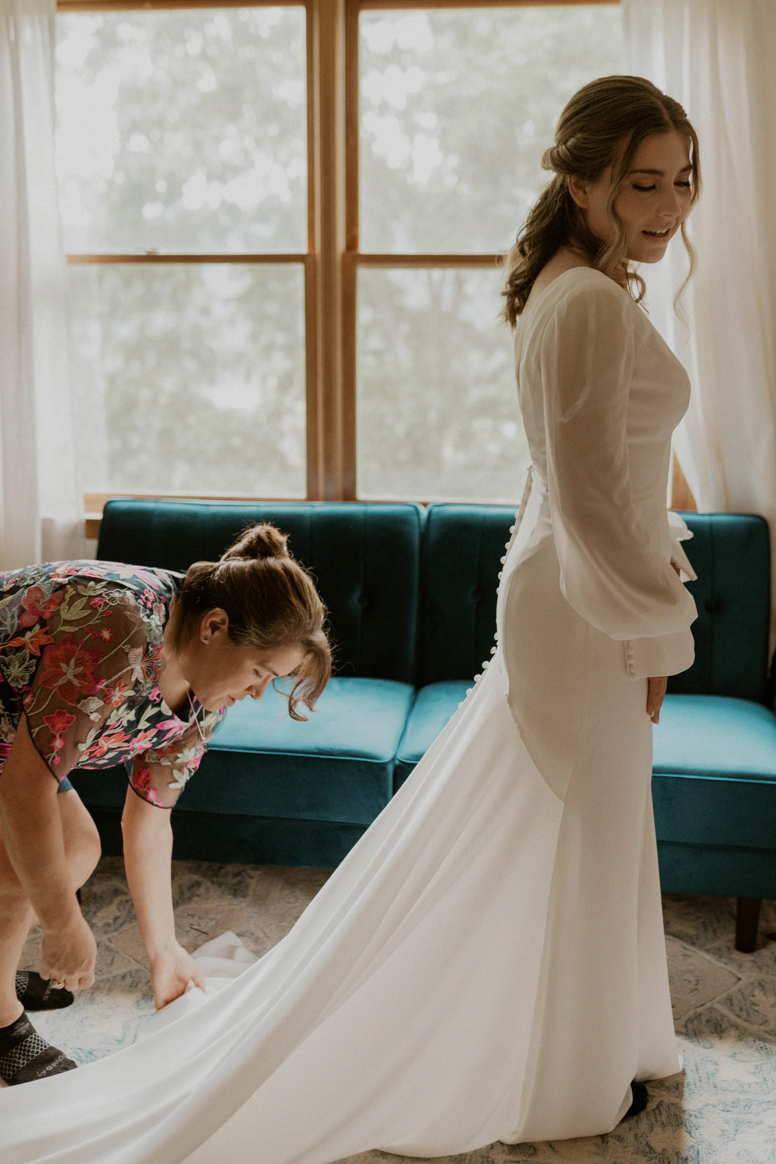 Getting Ready for a Roan Mountain Wedding