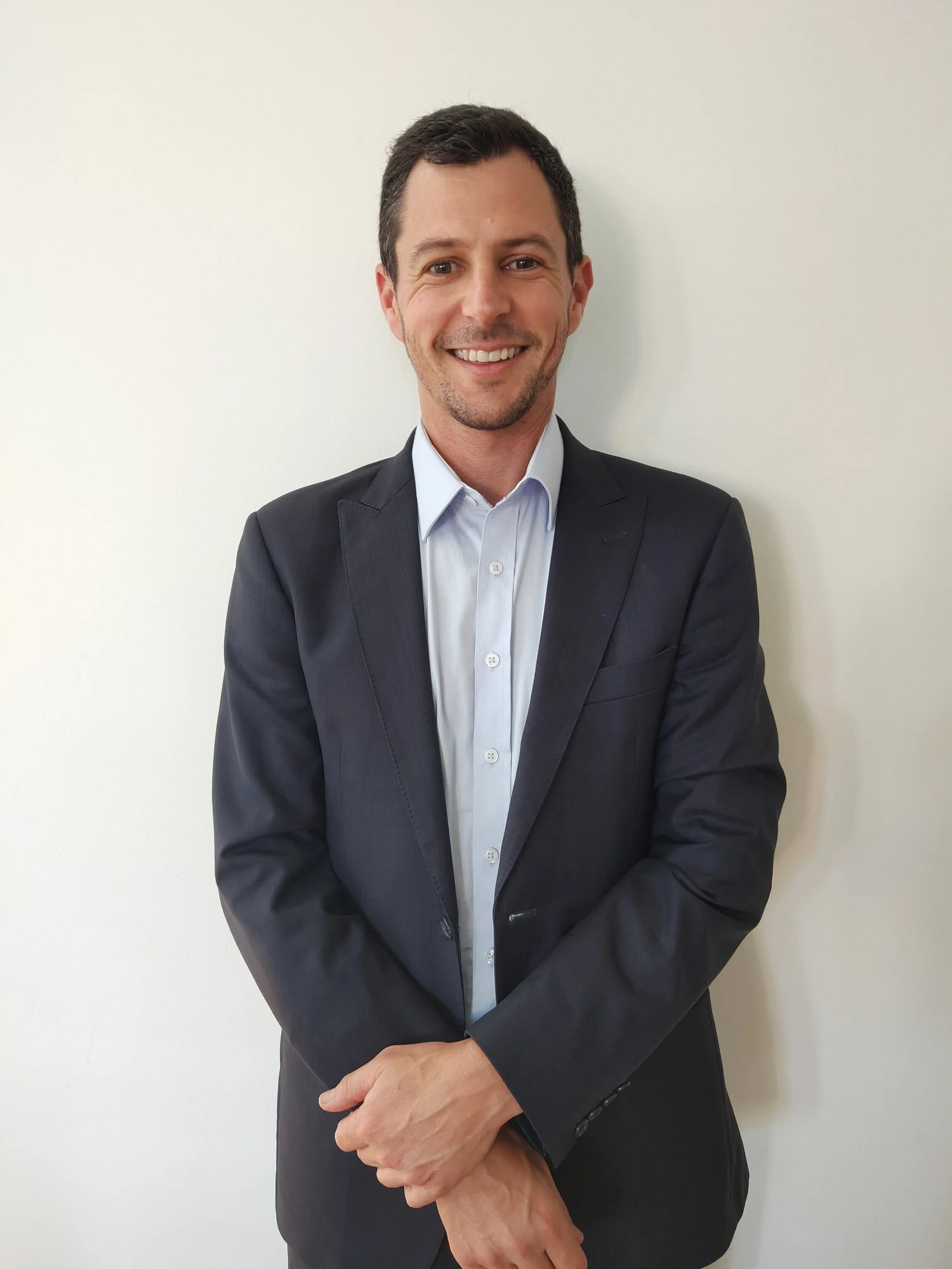 Mr Russel Krawitz, endocrine and general surgeon