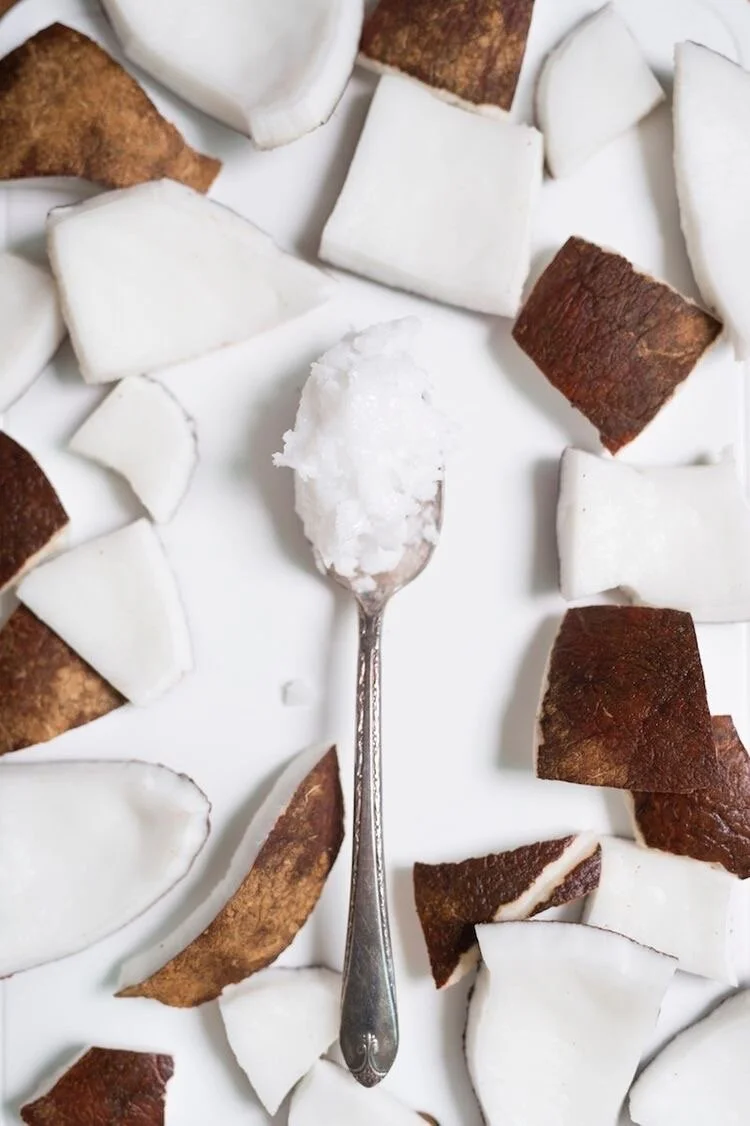 Coconut oil! A gift for your hair